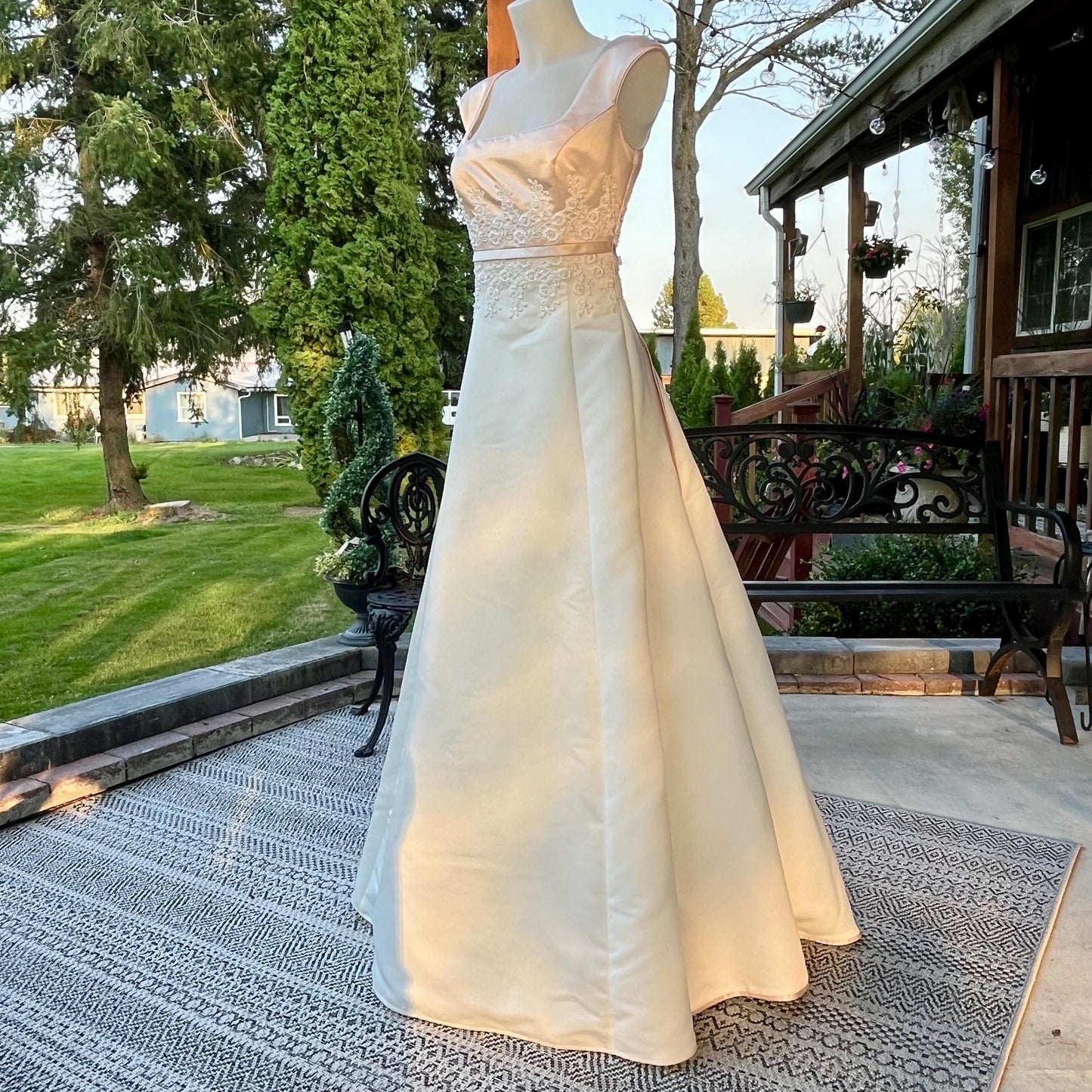 Elegant Ivory A-Line Wedding Gown with Champagne Top