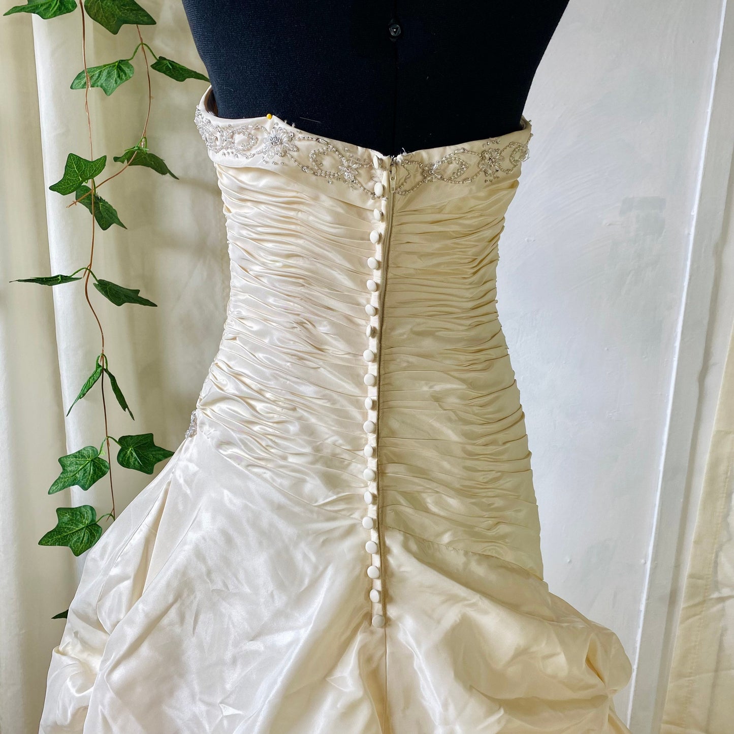 Taffeta Cream Strapless Wedding Gown With Pick-up Skirt