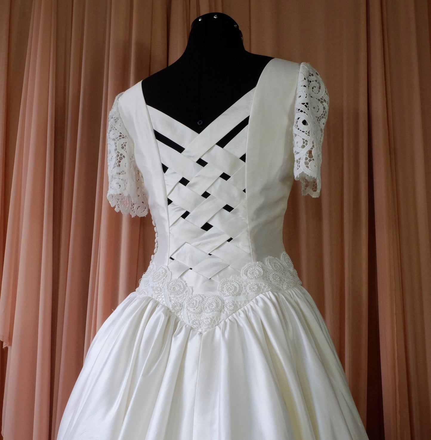 Vintage Woven Back Wedding Dress
