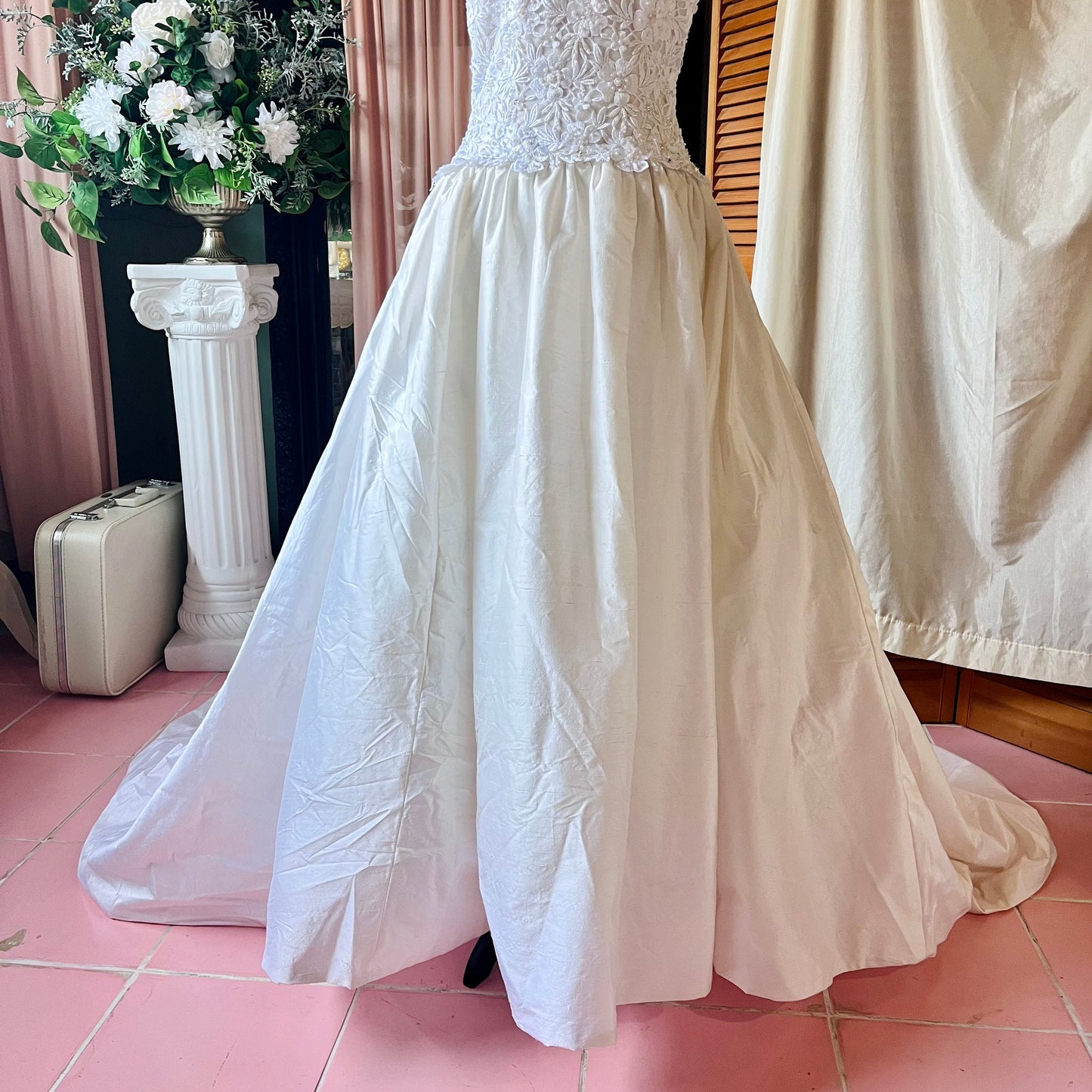 Mori Lee 70% Silk Ivory Ballgown With Lace Top & Bustle