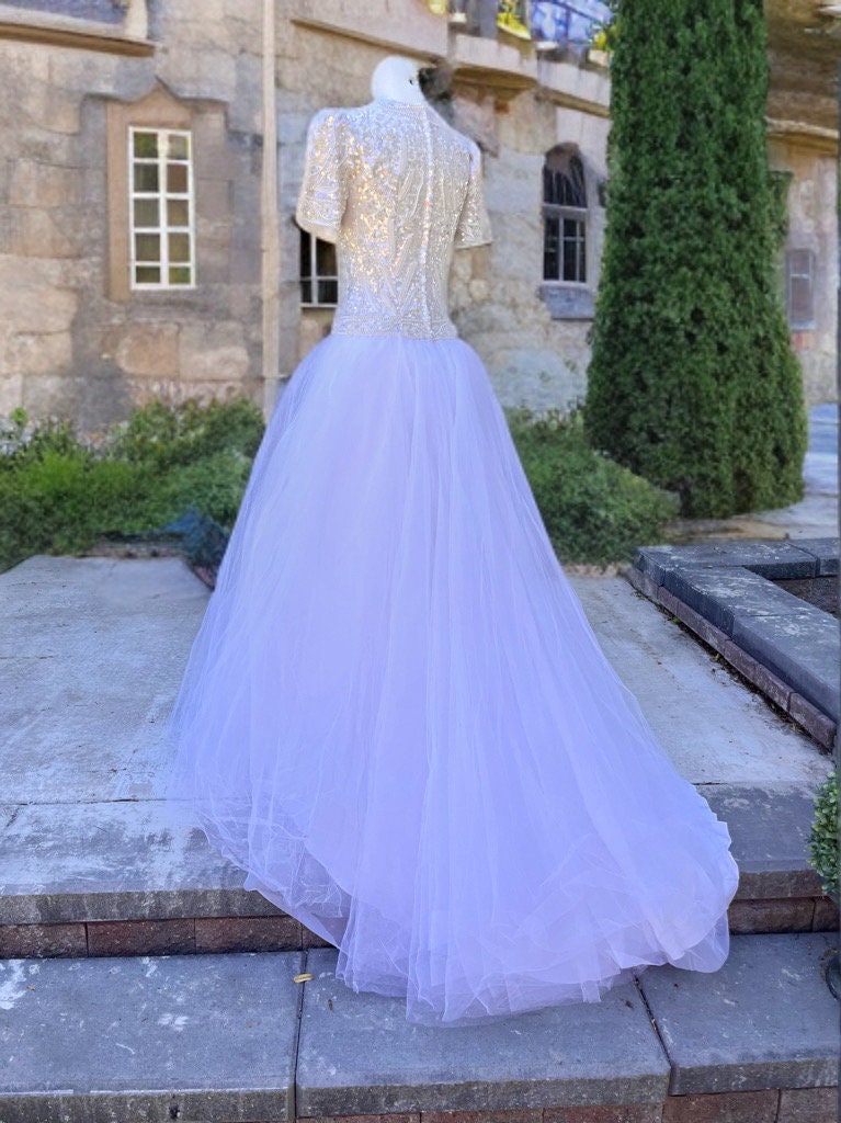Stunning Vintage White Wedding Gown With Sequin/Beaded Bodice & Tulle Skirt