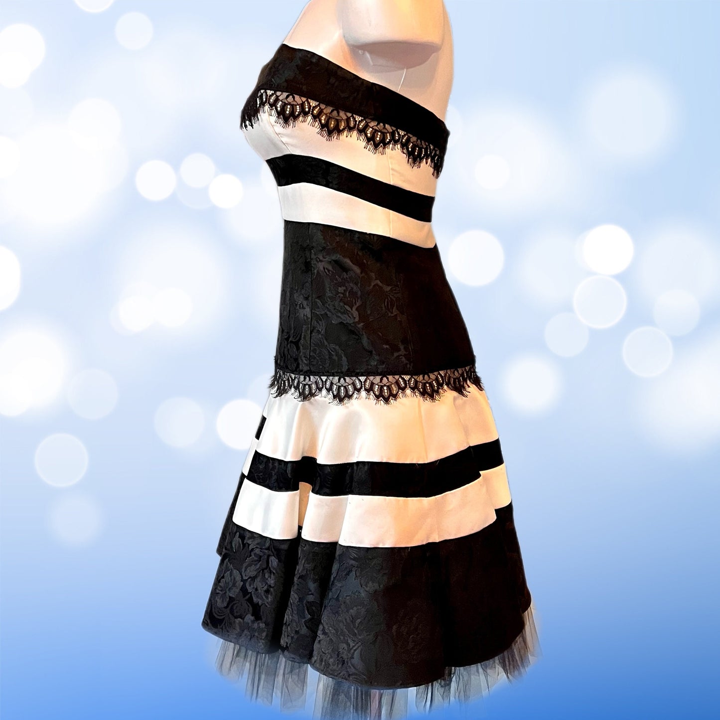 Jessica McClintock Black & White Short Dress, Lace Detail