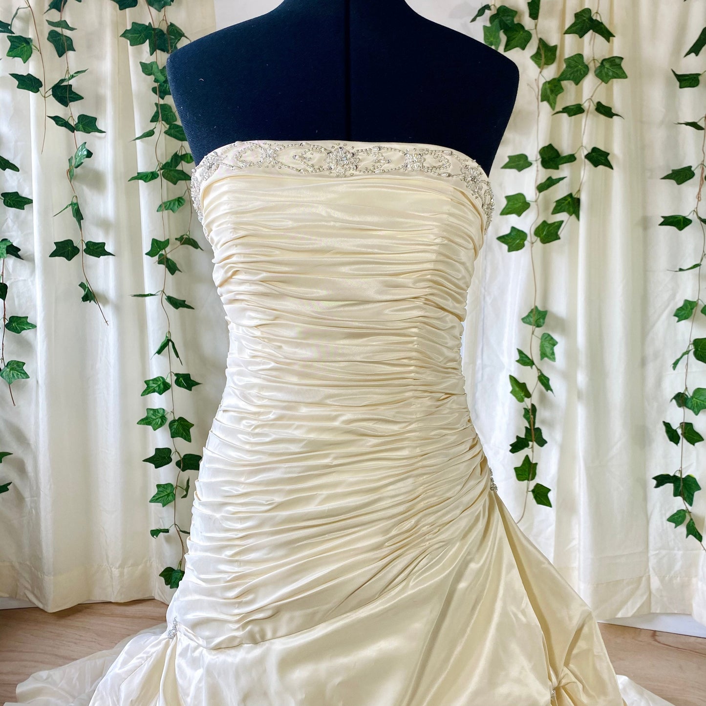 Taffeta Cream Strapless Wedding Gown With Pick-up Skirt