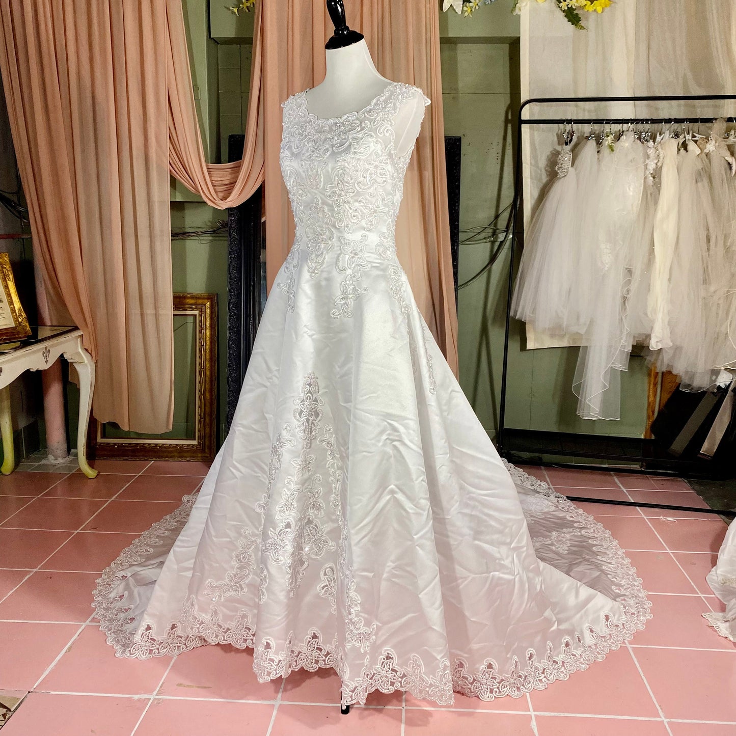 Michael Angelo White A-line Satin & Lace Sleeveless Dress With Bustle