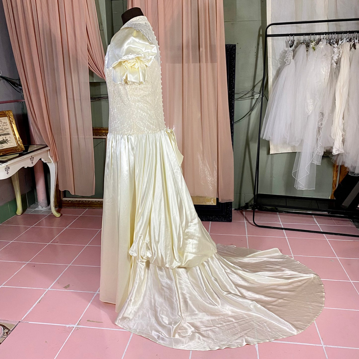 Cream Wedding Gown With Puff Sleeves, Short Train & Lace Top