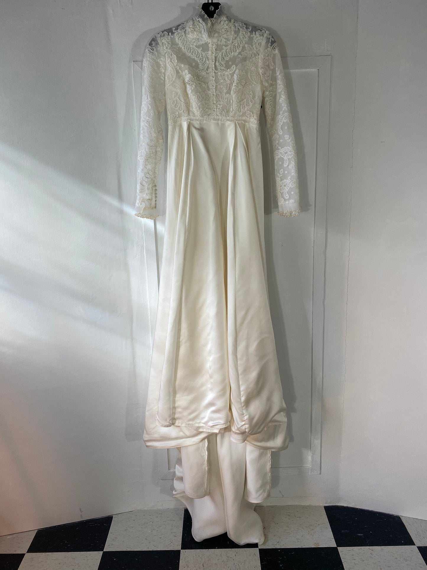 Wedding Dress with Pleated Ruffle Collar
