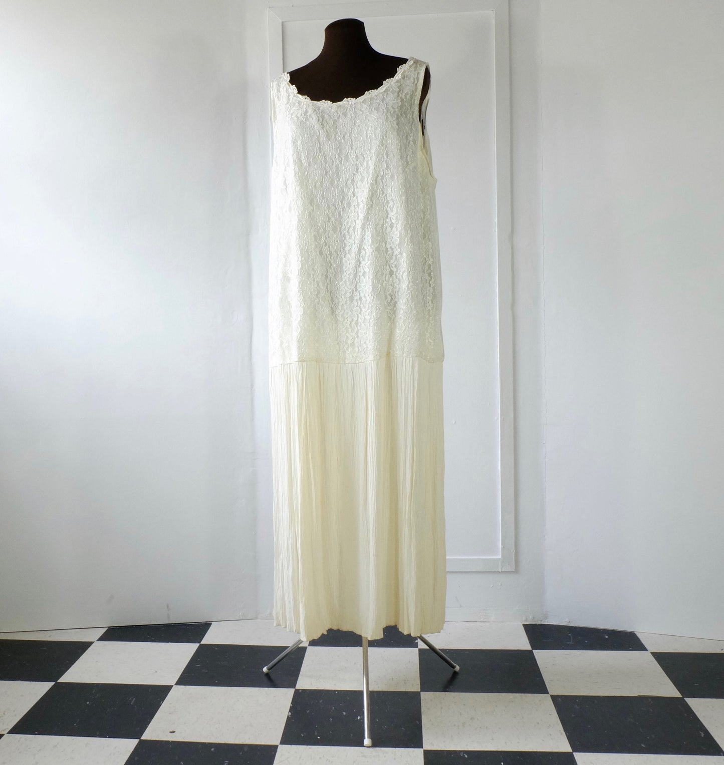 Modest Vintage Wedding Dress with Matching Jacket