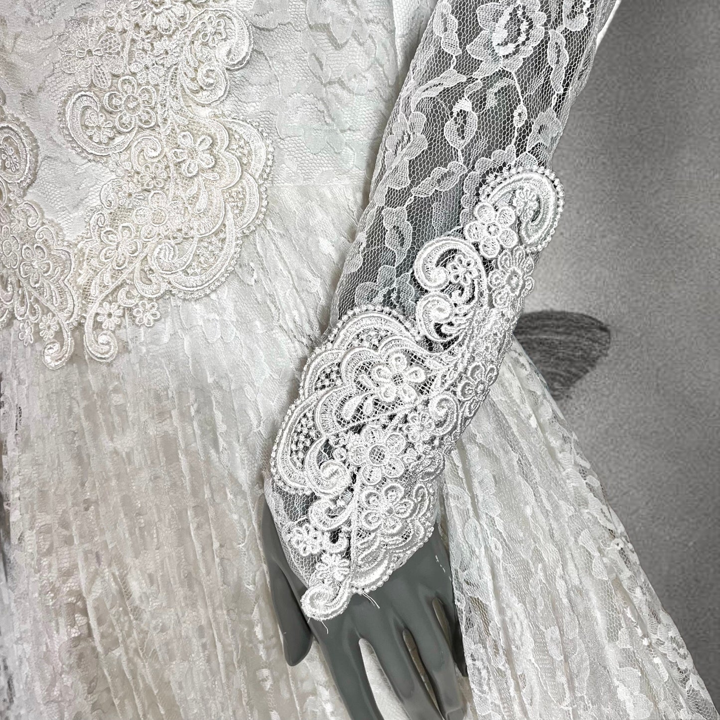 Alfred Angelo All Lace Long-sleeved Wedding Dress W/ Queen Anne Neckline