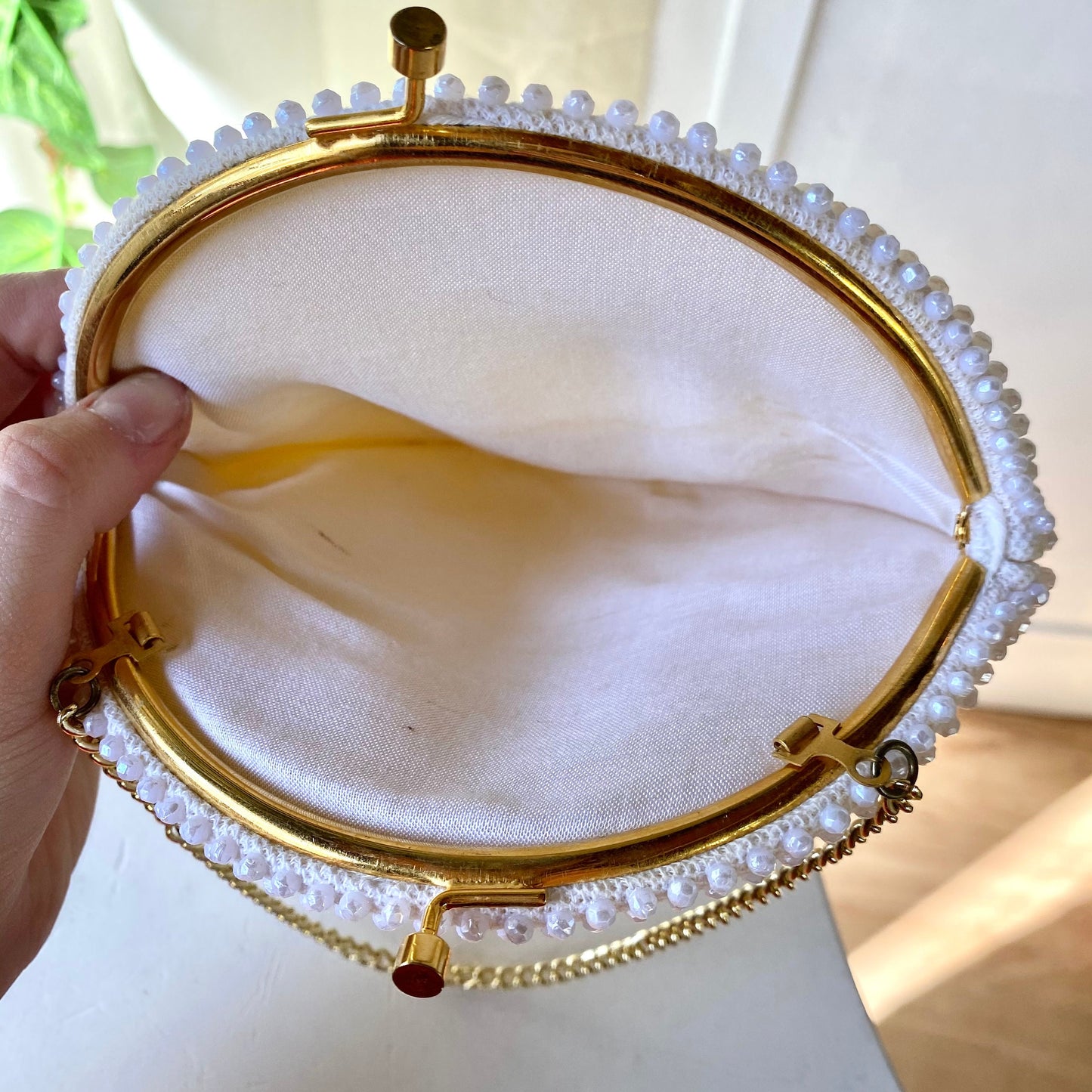 Vintage Beaded White Clutch With Gold Chain Strap