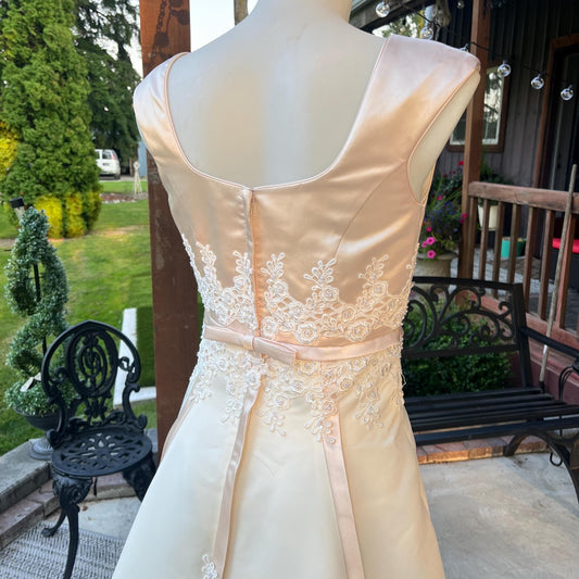 Elegant Ivory A-Line Wedding Gown with Champagne Top