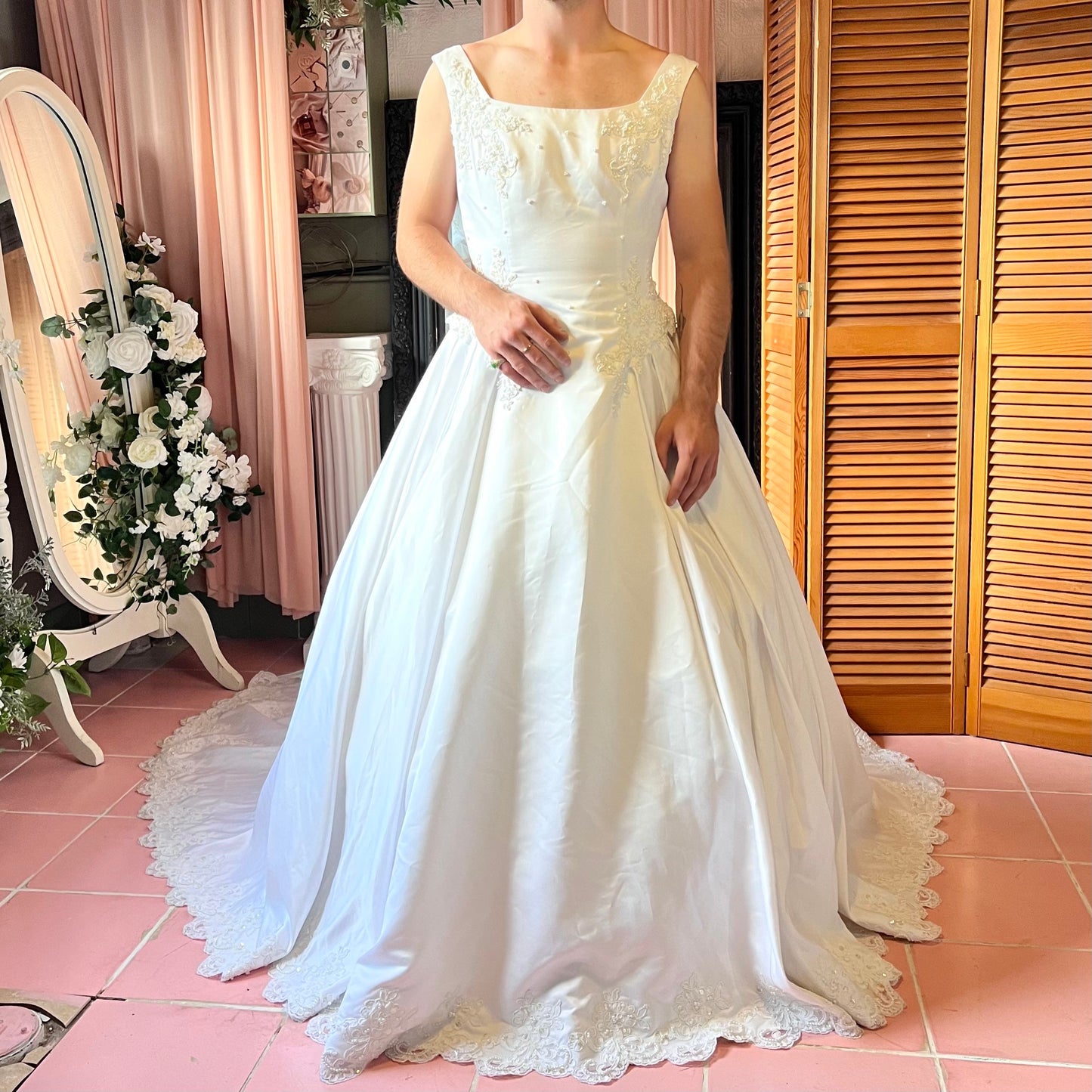 Sleeveless White Satin Ballgown with Floral Lace and Pearl Detail
