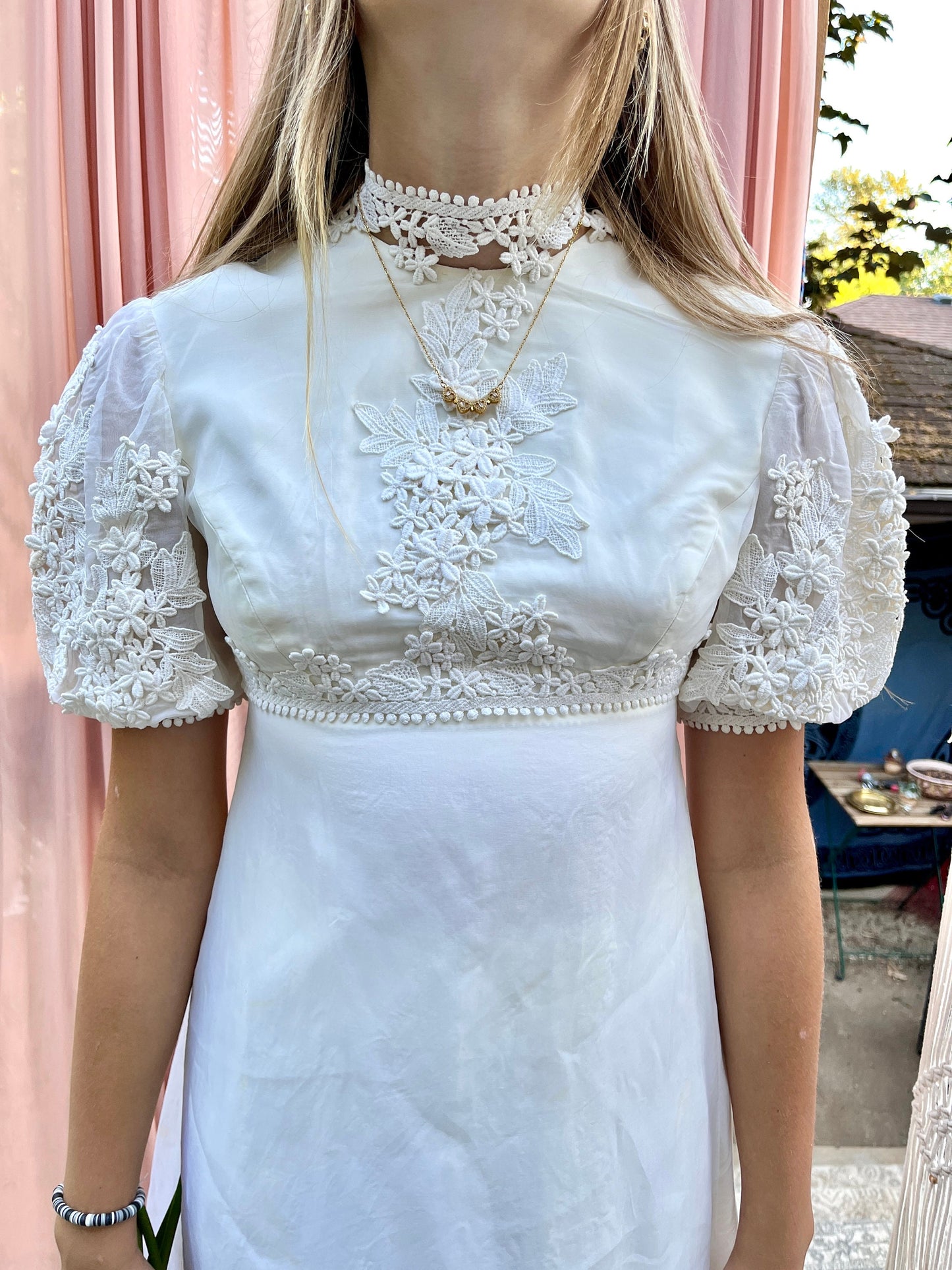 1967 Empire Waistline Wedding Dress With Puff Sleeves