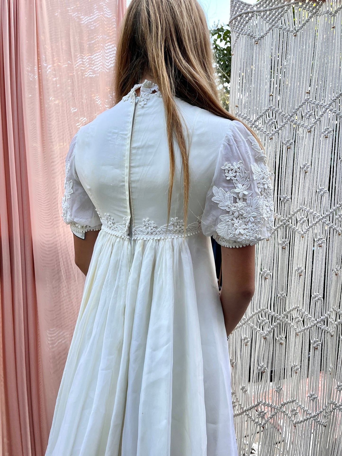 1967 Empire Waistline Wedding Dress With Puff Sleeves