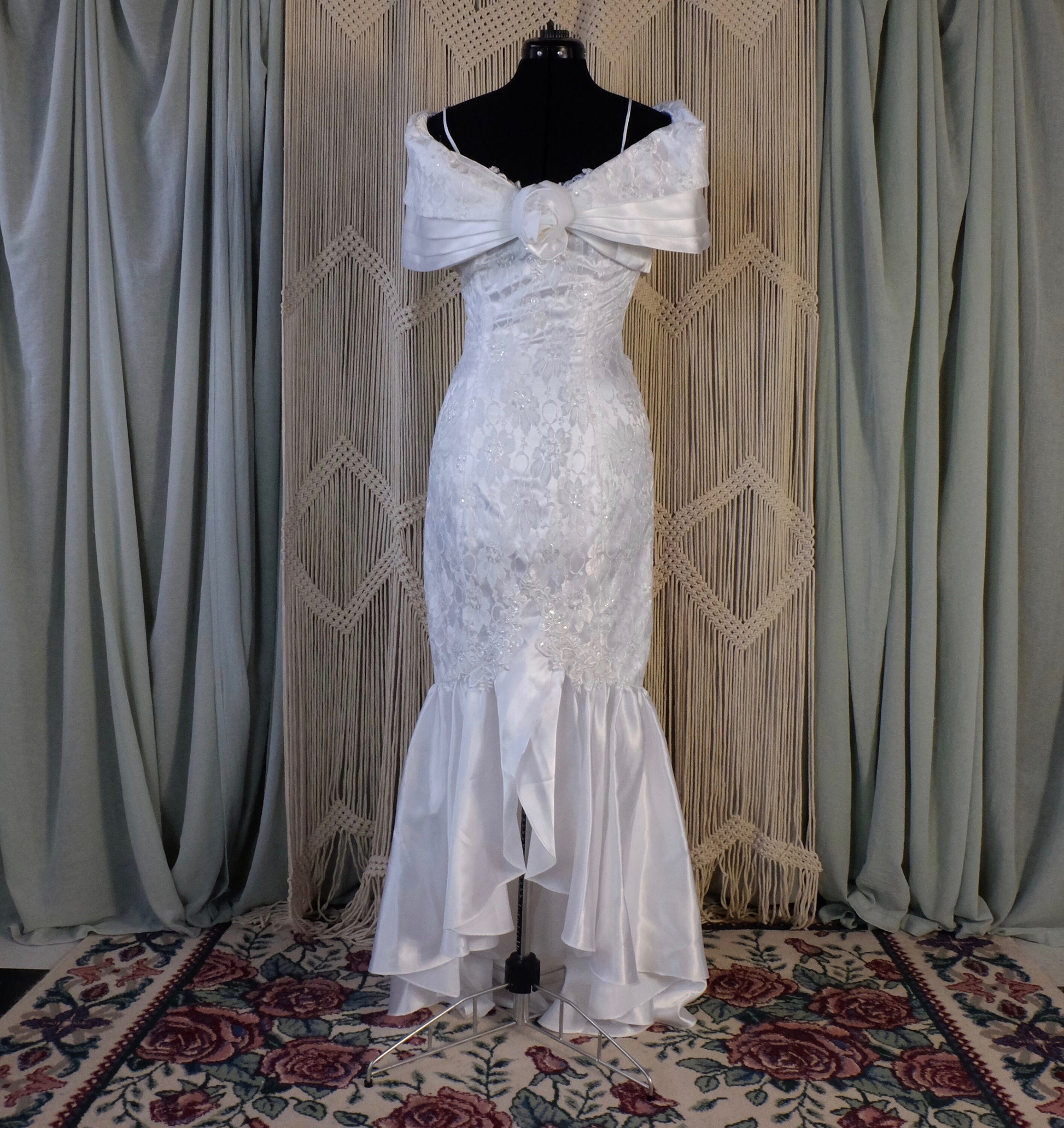 Vintage wedding dress with Matching Shawl