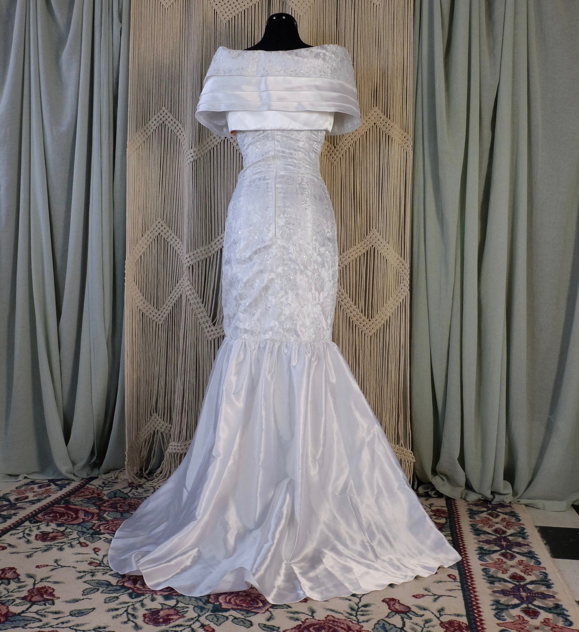 Vintage wedding dress with Matching Shawl
