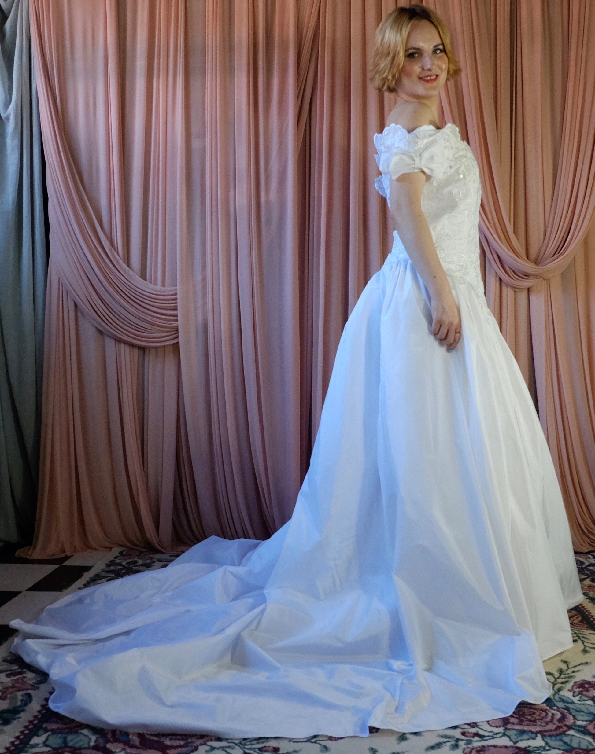 Vintage 1990s Alfred Angelo Wedding Dress