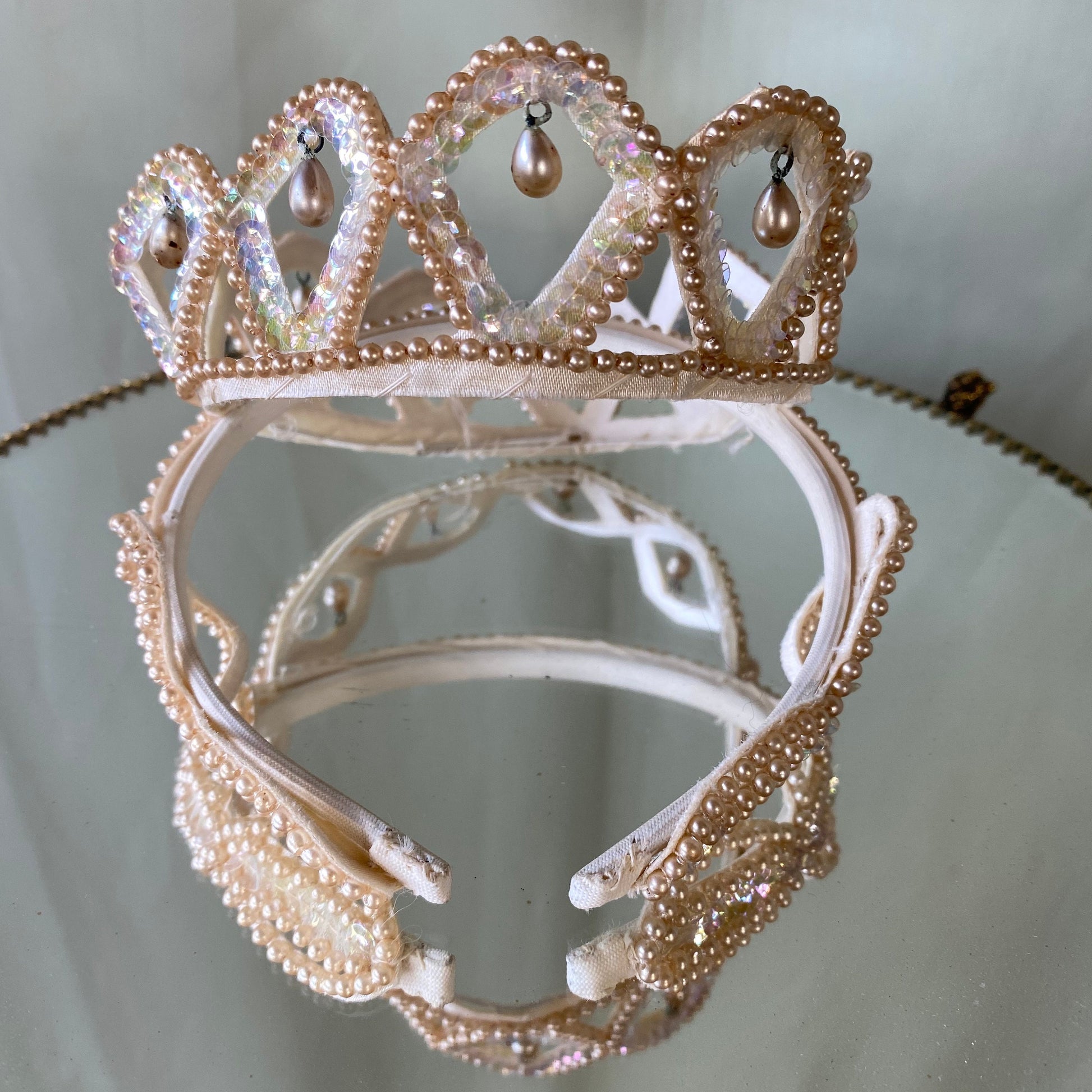 Crown headpiece with faux peal accents