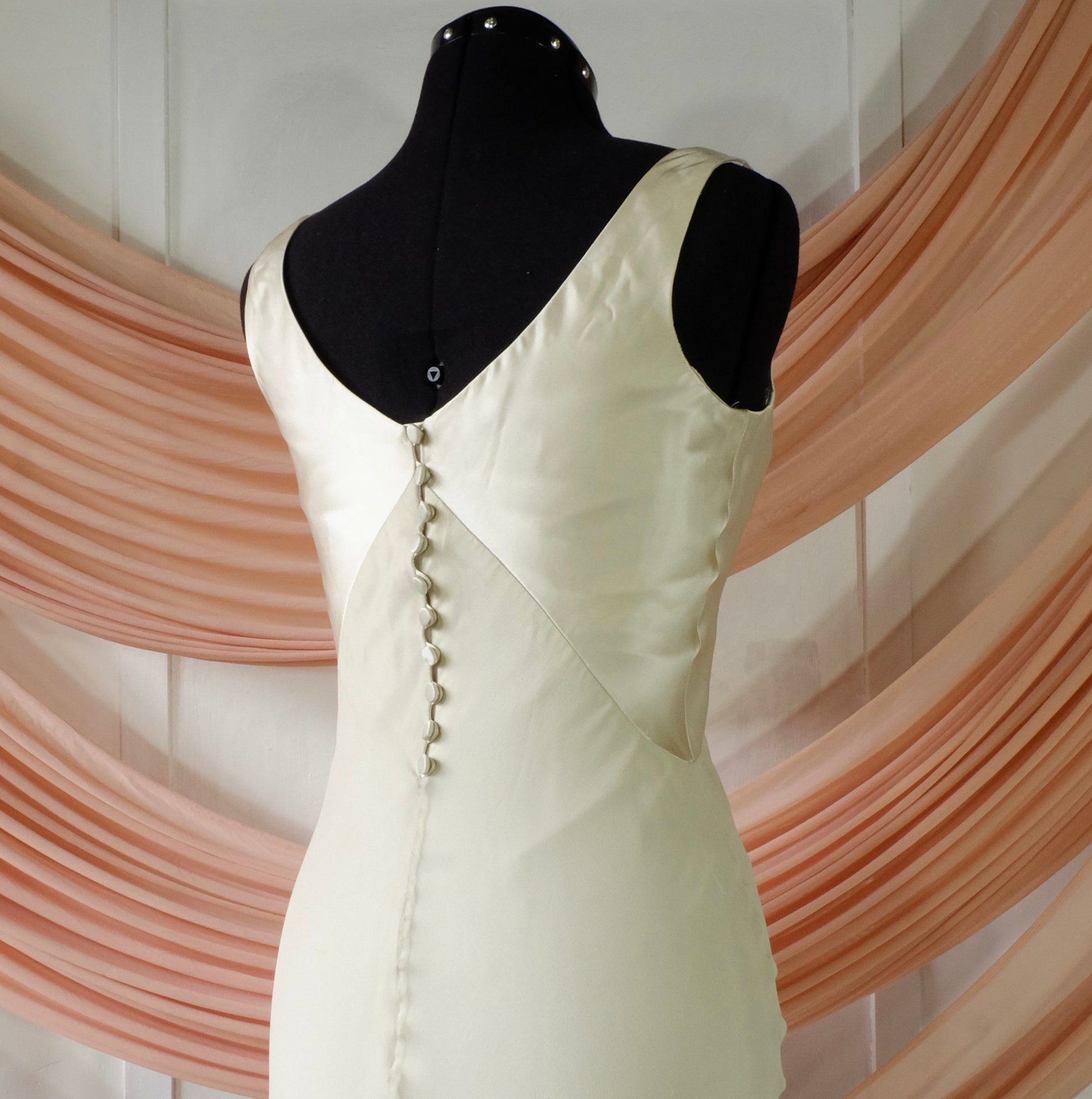 Ivory 100% silk dress with transparent collared overdress