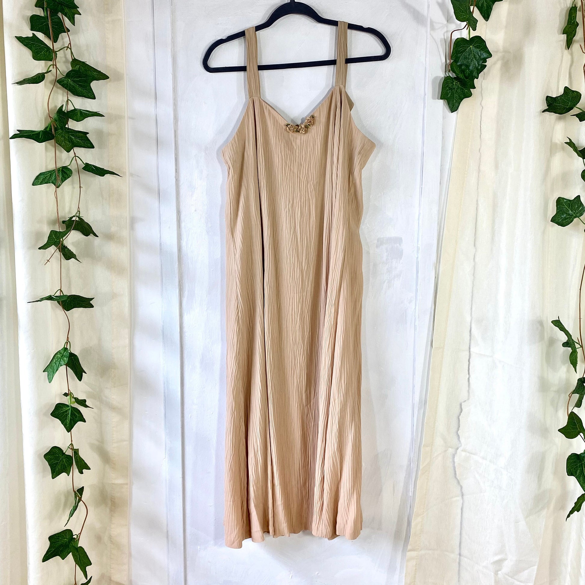 Lavande' Latte Vintage Dress With Matching Jacket