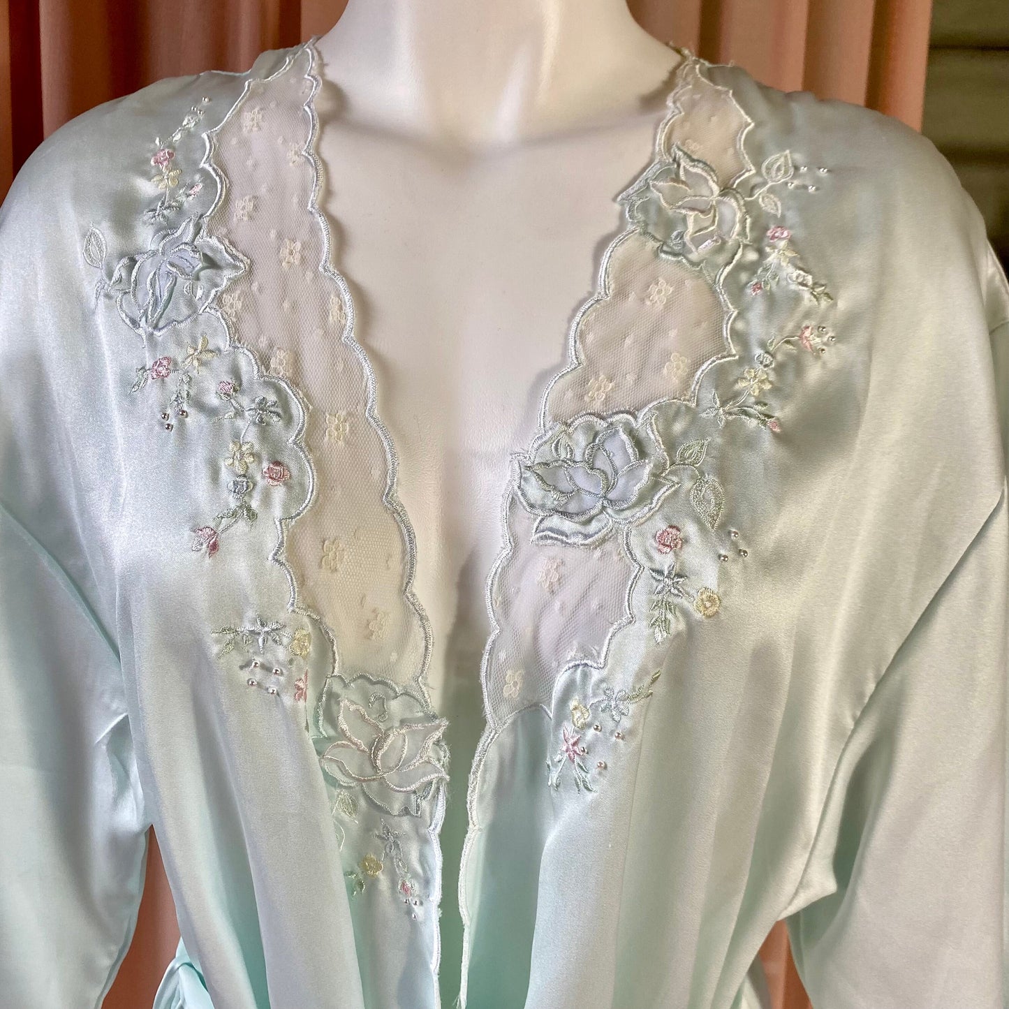 Light Turquoise Vintage Nightgown & Night Robe