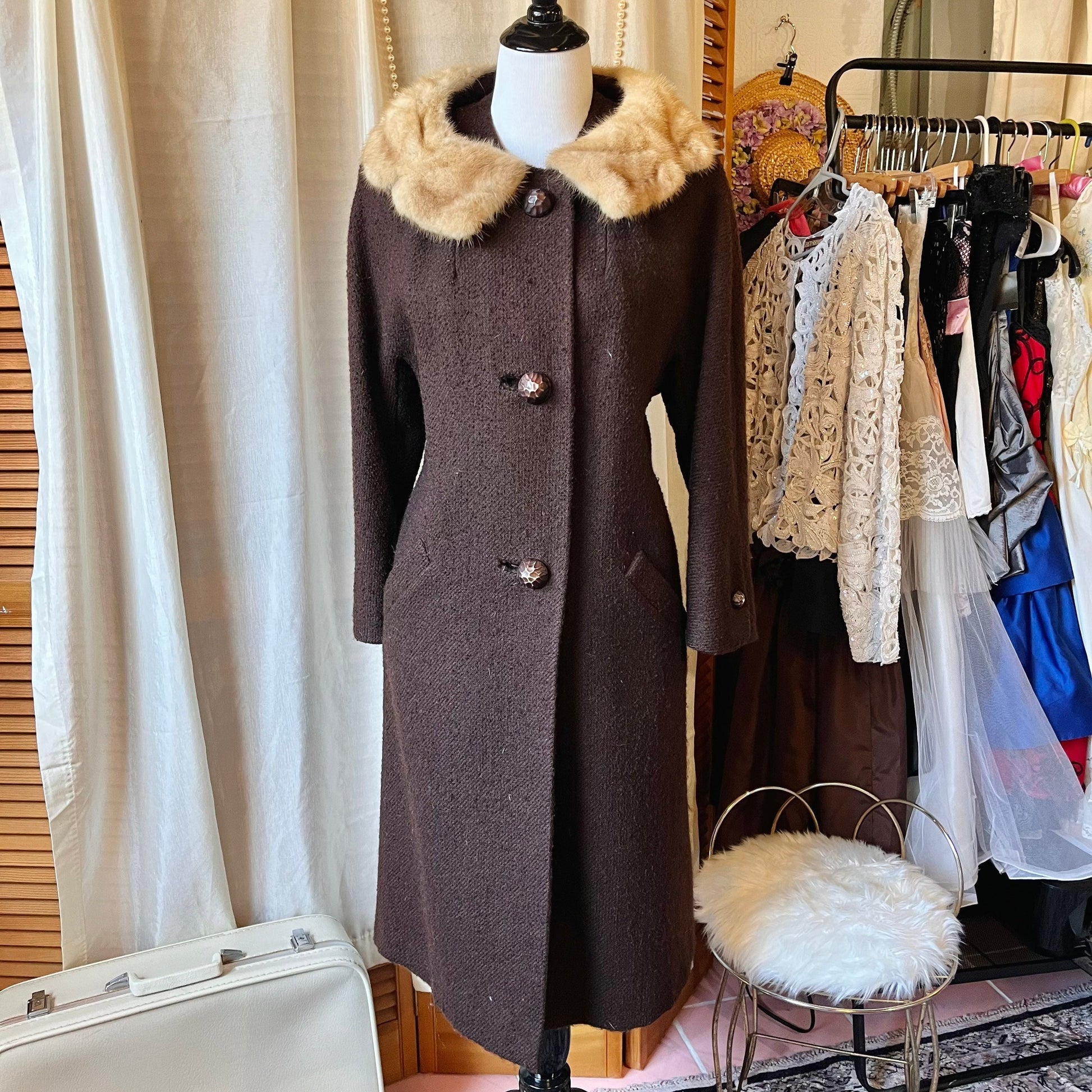 Chocolate Brown Vintage Coat With Fur Collar