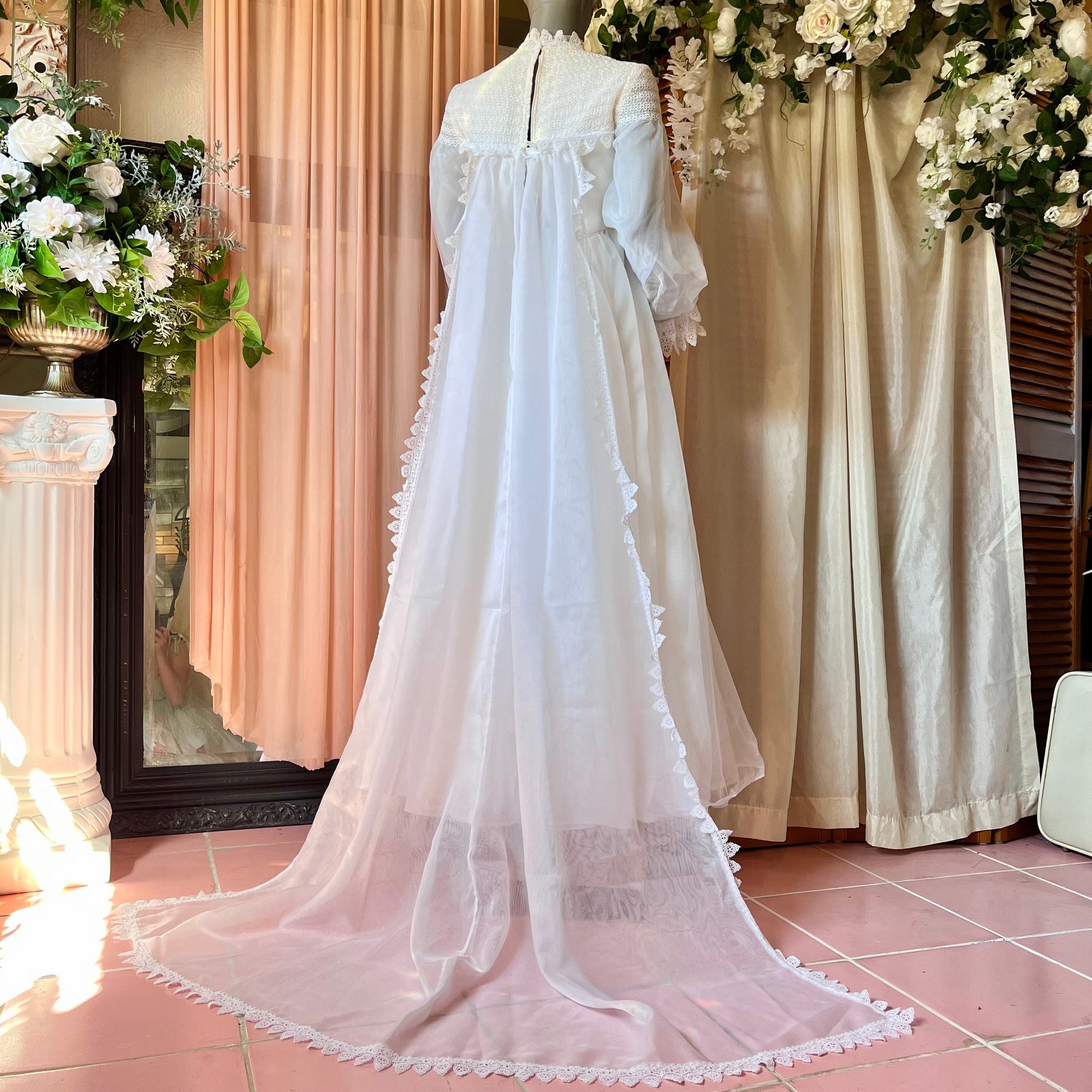 1972 Emma Domb Long-sleeved Organza Wedding Gown With Detachable Train