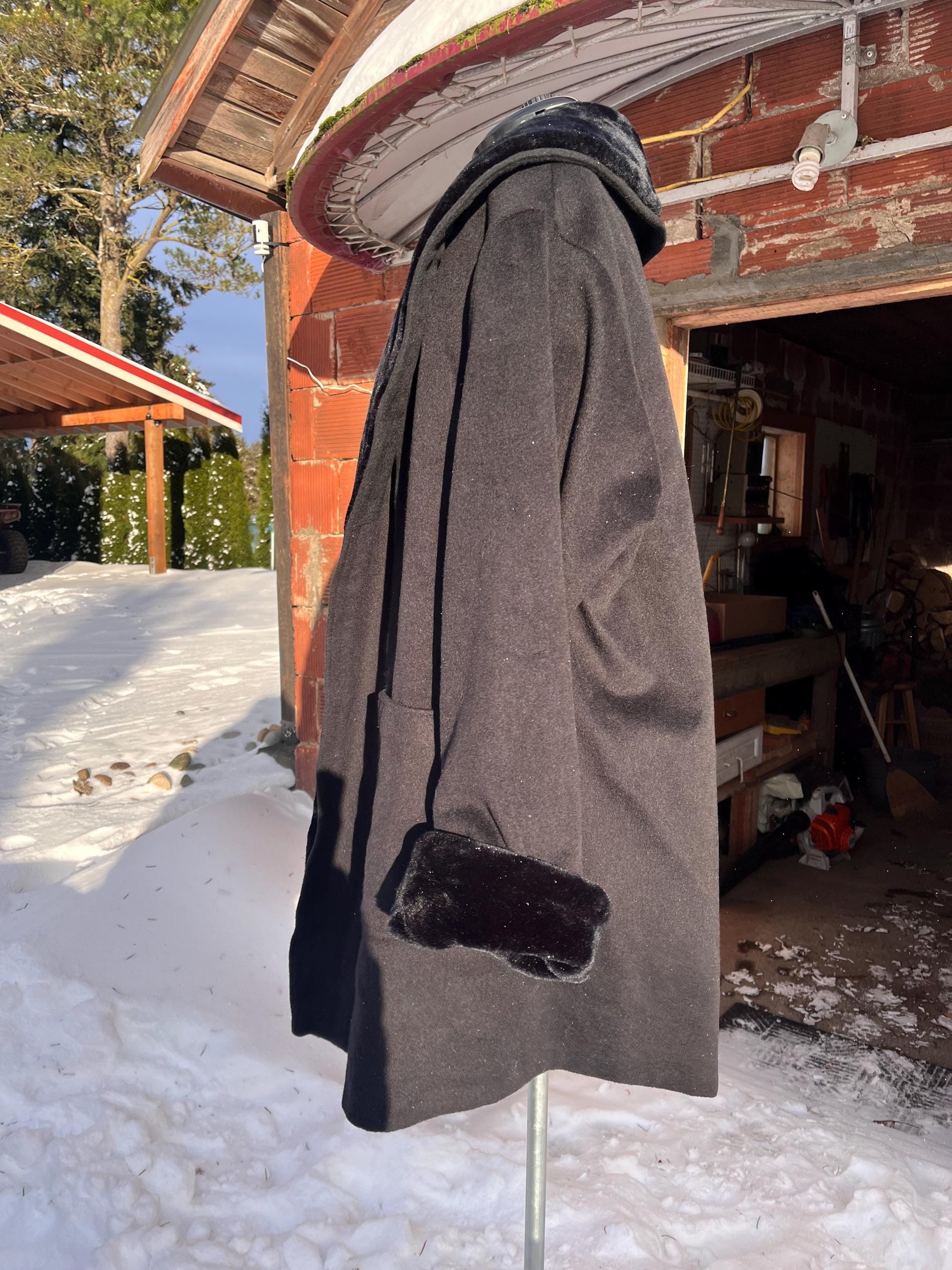 Vintage Black Wool Blend Coat with Faux Fur Details - The Limited