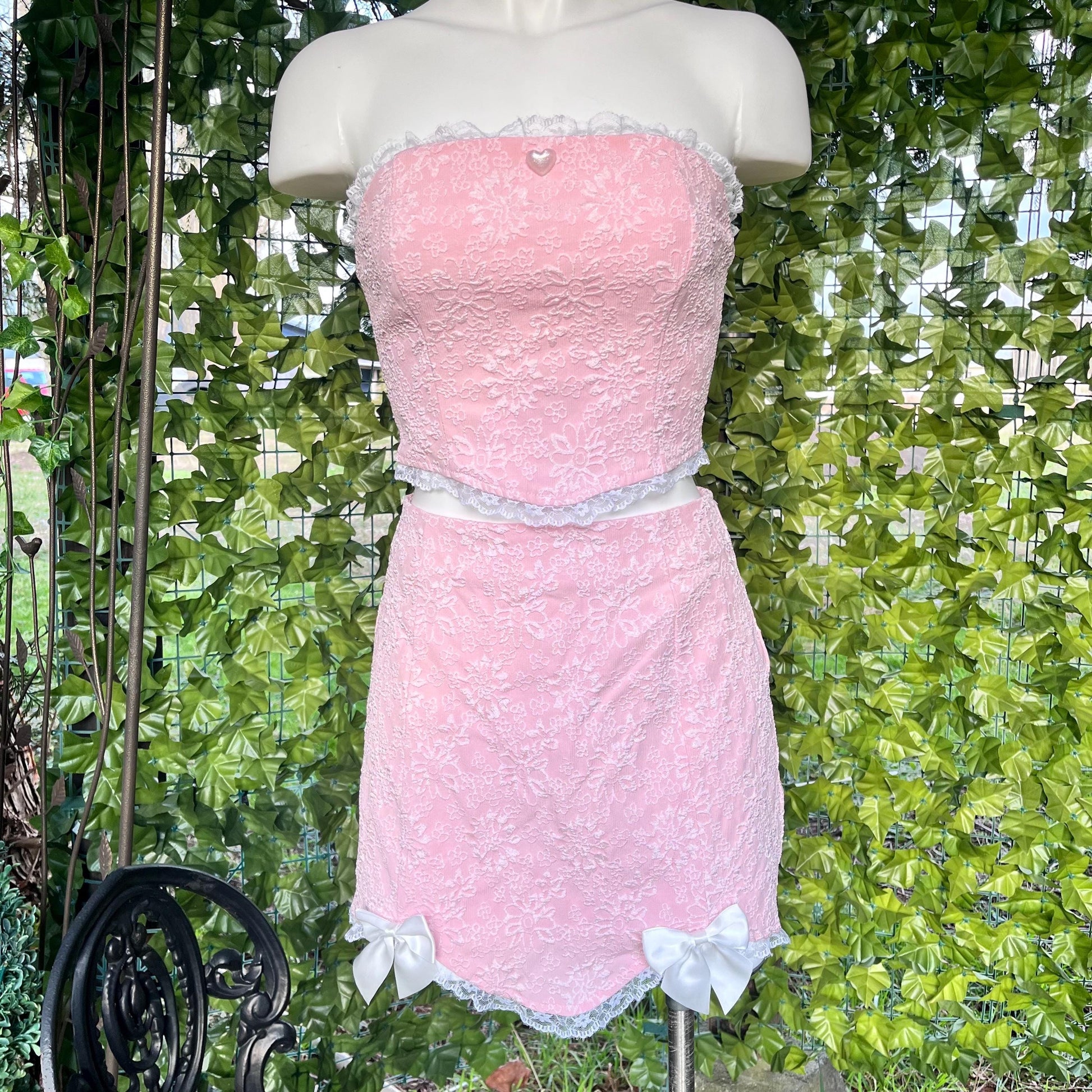 Sweetheart Lace Two-Piece Set – Pastel Pink Cottagecore Outfit