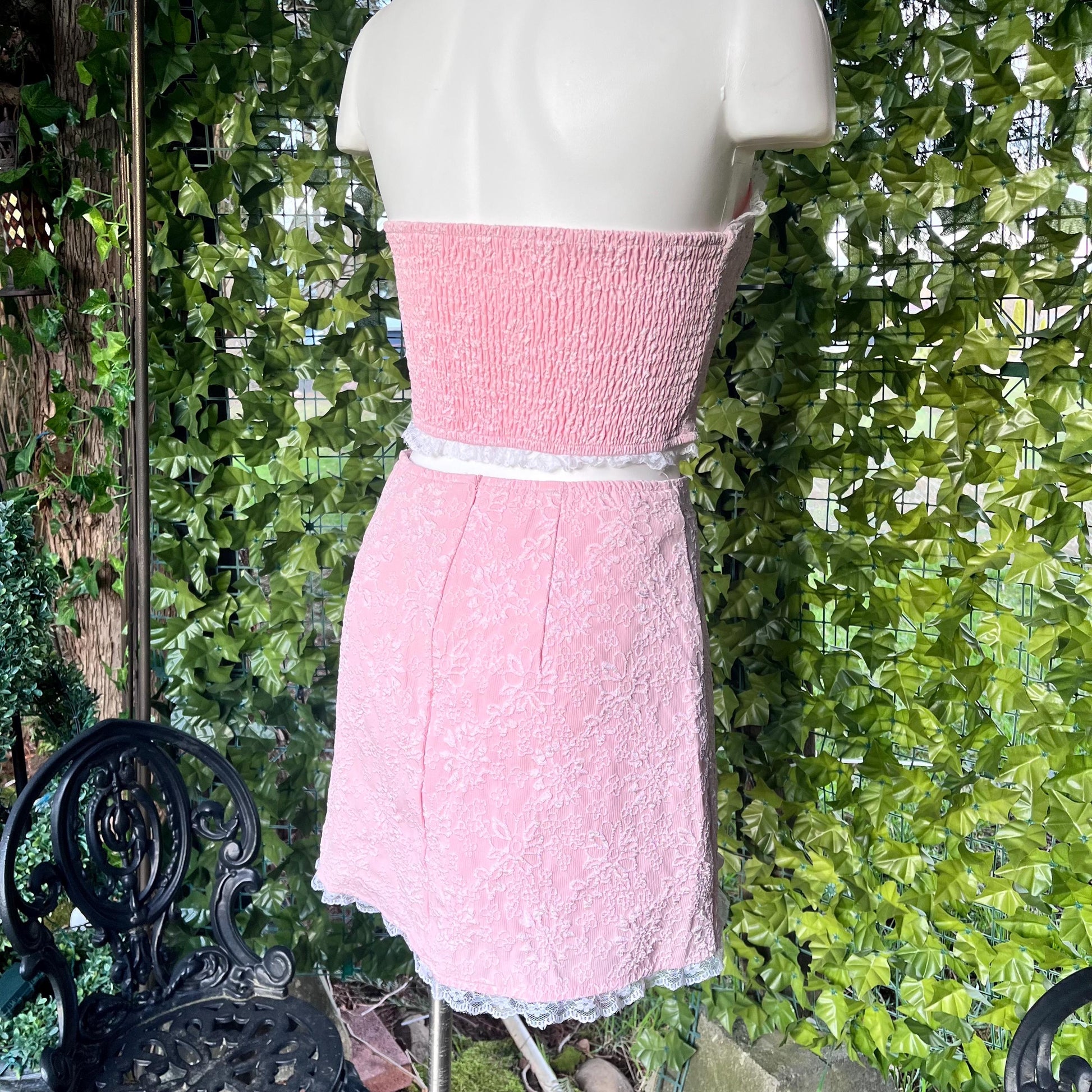 Sweetheart Lace Two-Piece Set – Pastel Pink Cottagecore Outfit