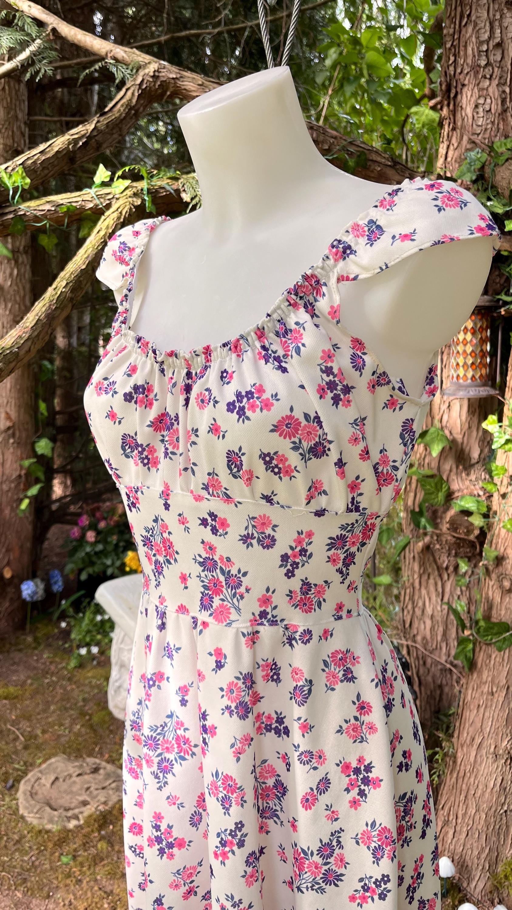 Handmade Cottagecore Floral Print Maxi Dress