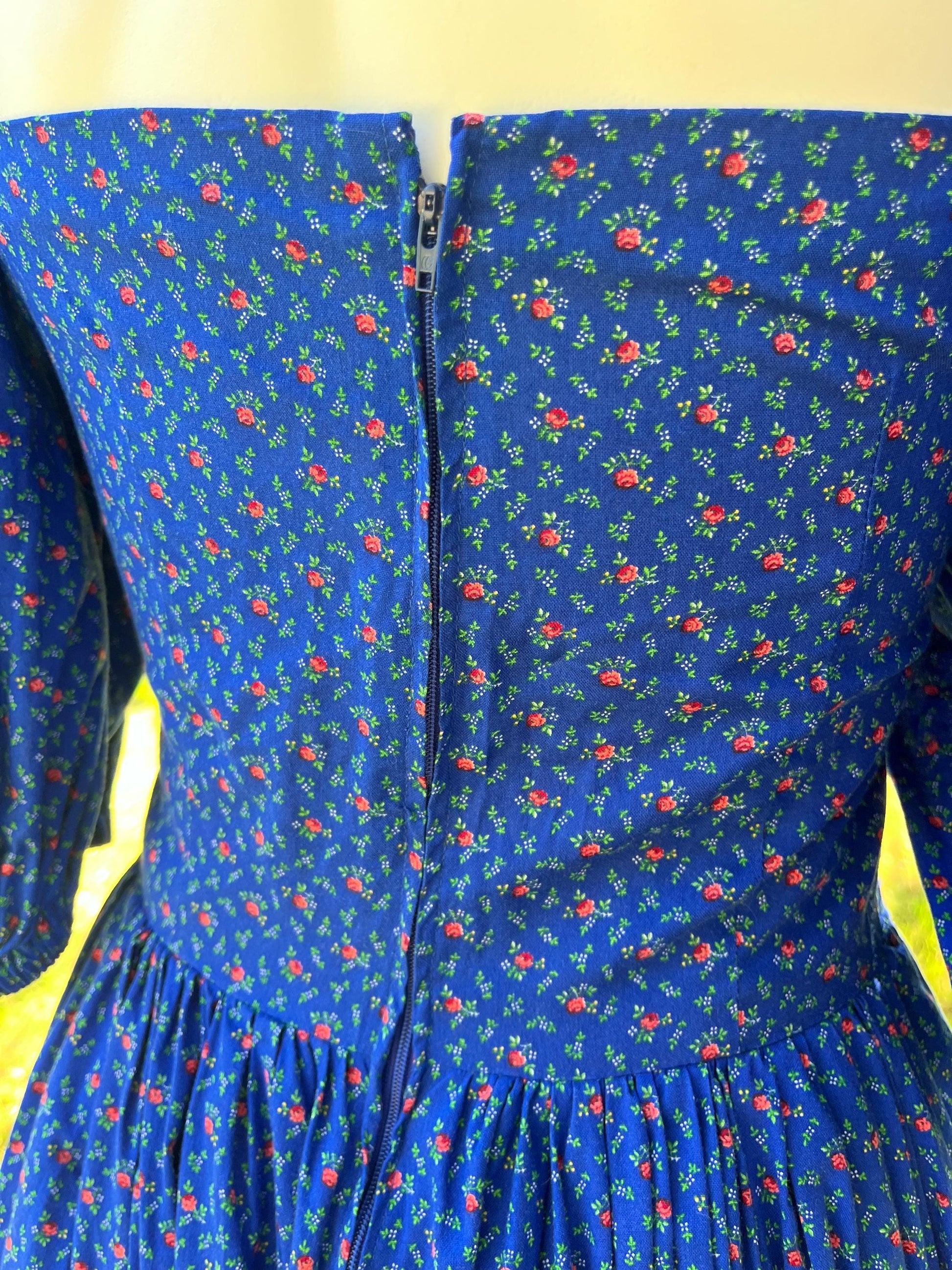 Royal Blue Puffy Sleeved Cottagecore Dress