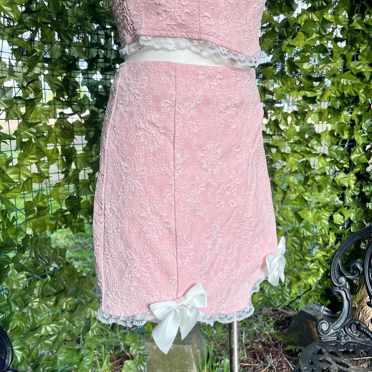 Sweetheart Lace Two-Piece Set – Pastel Pink Cottagecore Outfit