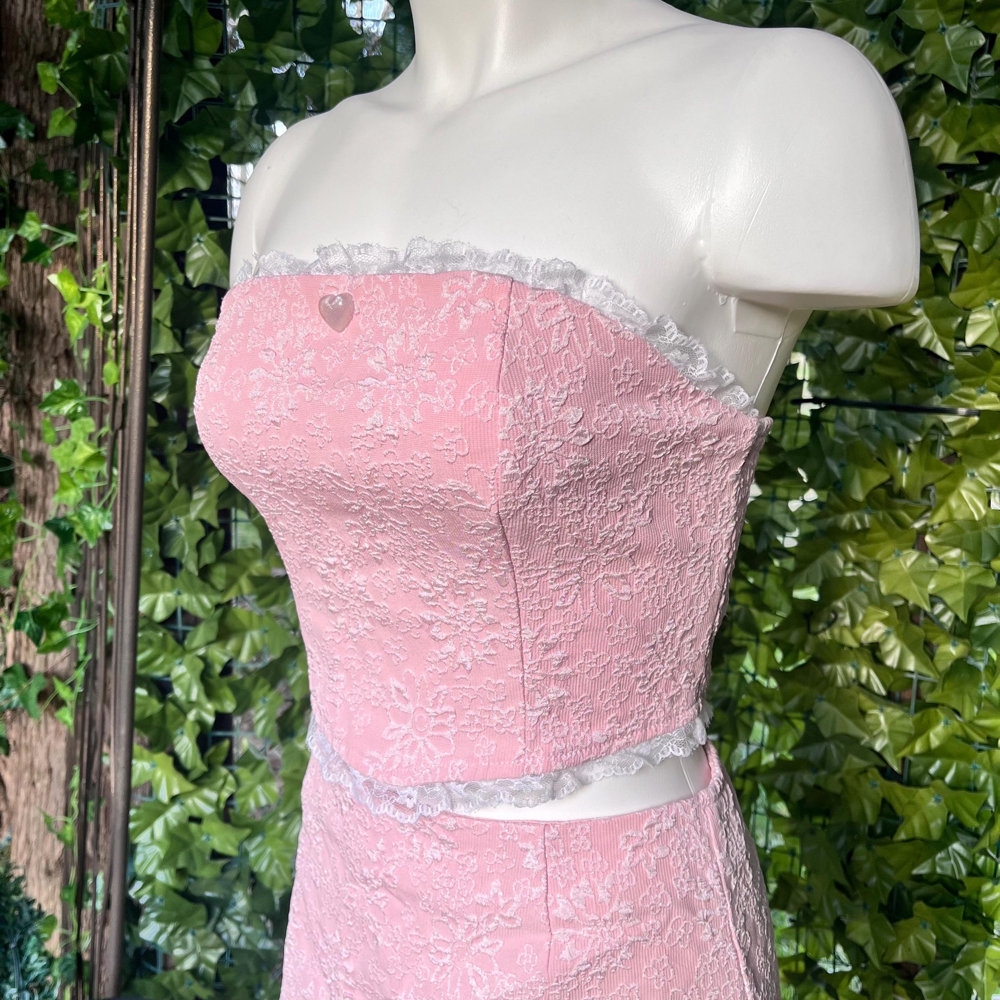 Sweetheart Lace Two-Piece Set – Pastel Pink Cottagecore Outfit