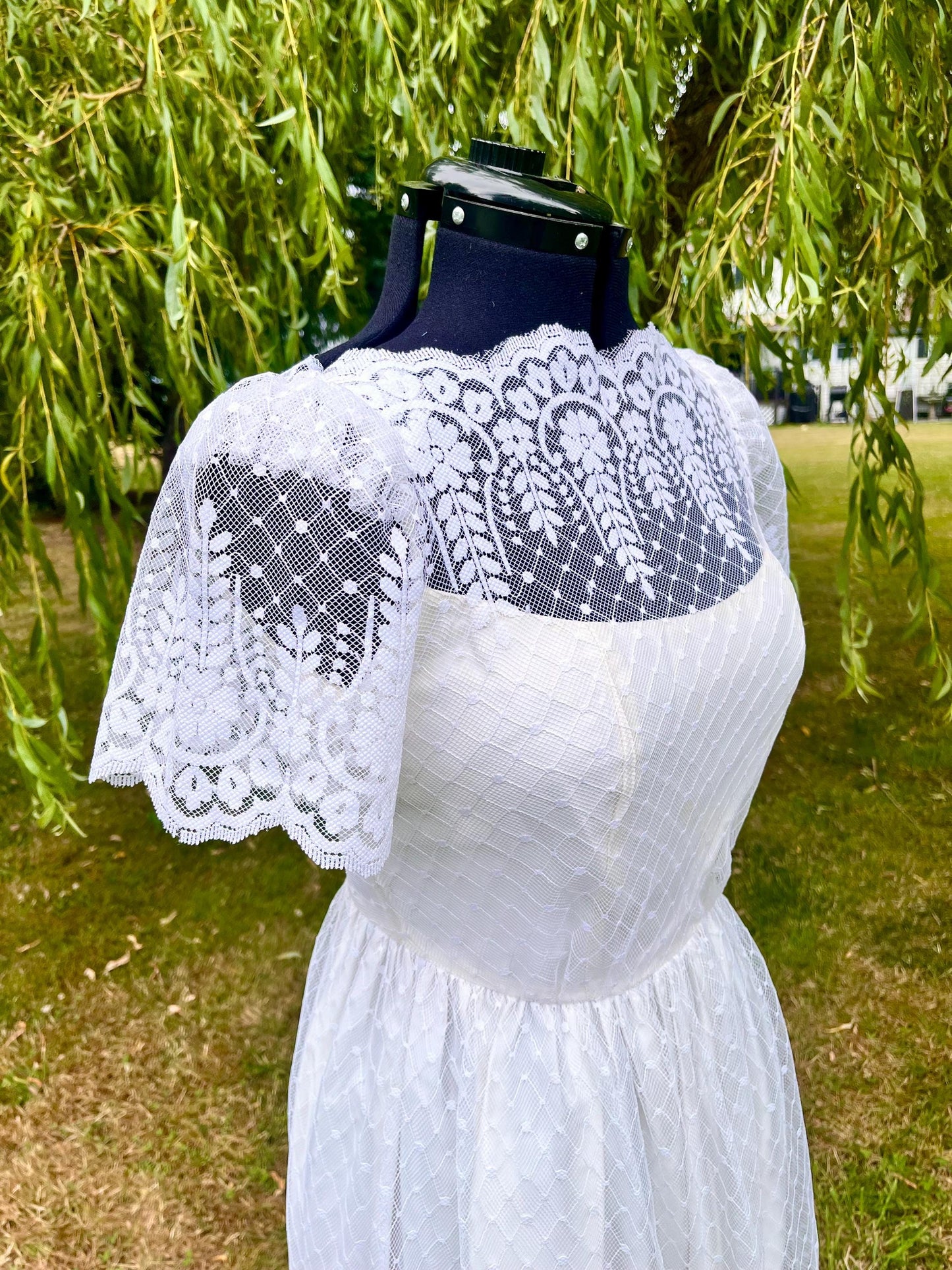 Vintage 1970s Cream All-Lace Dress – High Neck Illusion Bodice & Puff Sleeves