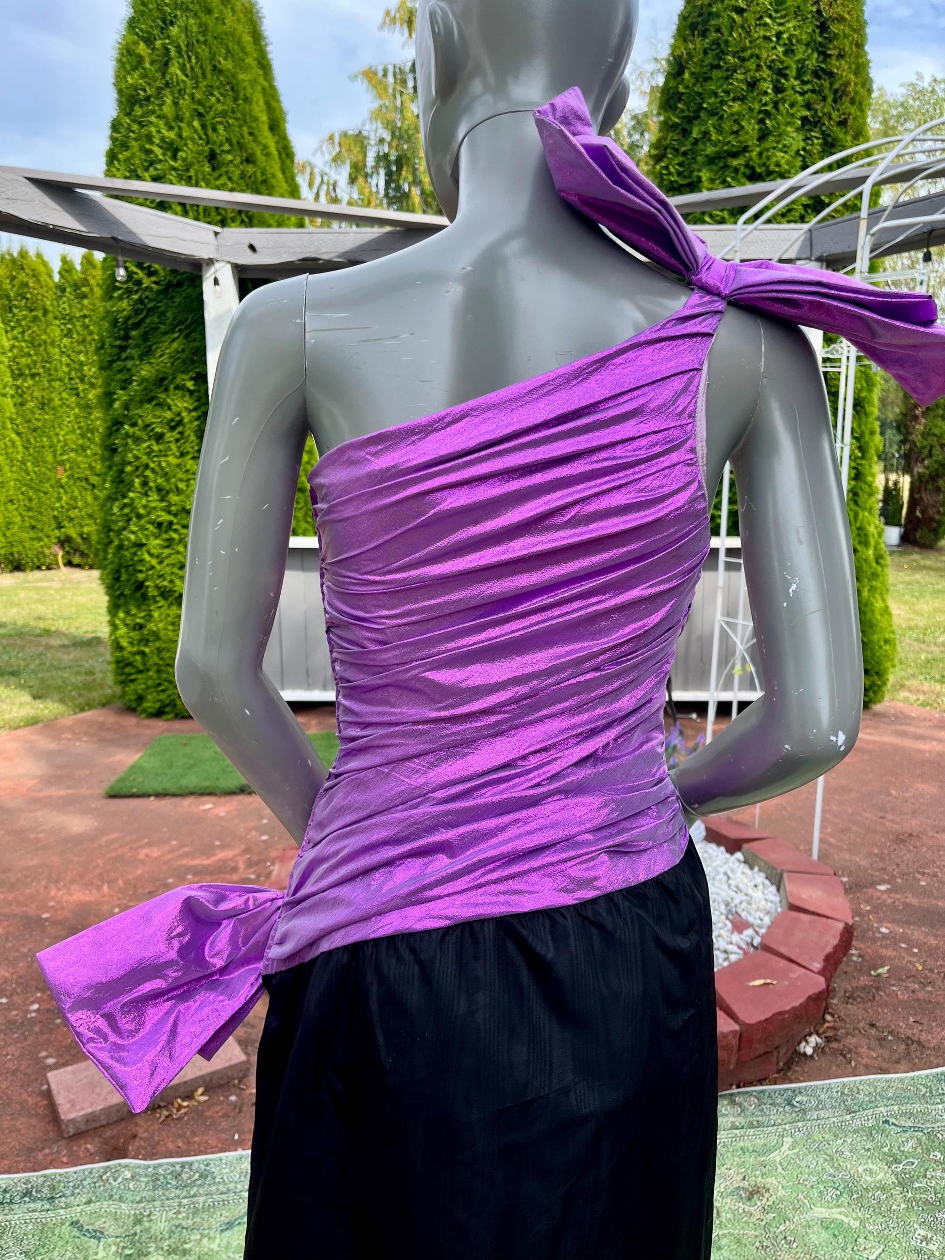 Vintage 80s Metallic Purple & Black One Shoulder Party Dress