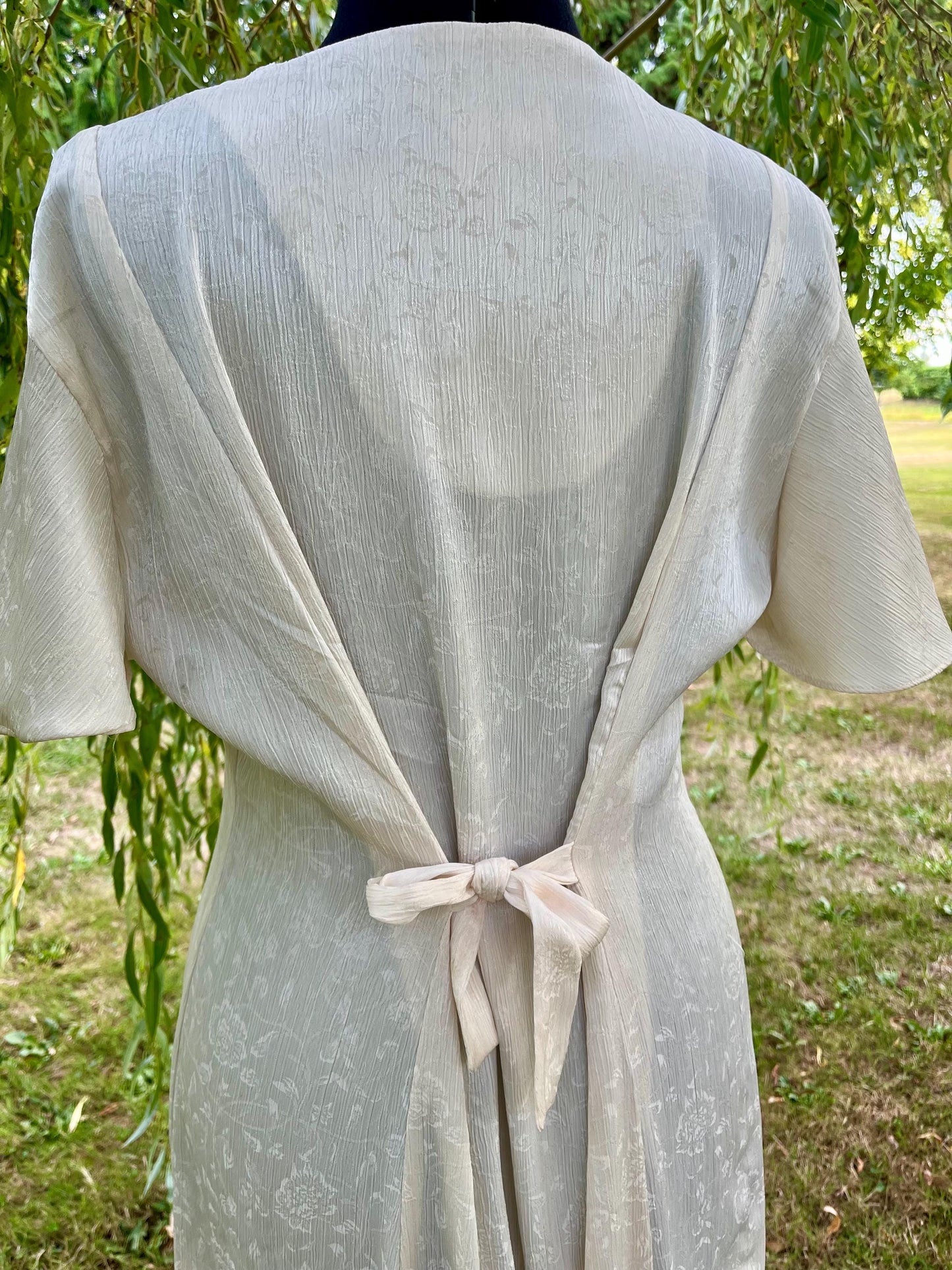 Vintage Cream Button-Down Midi Dress with Tie Back