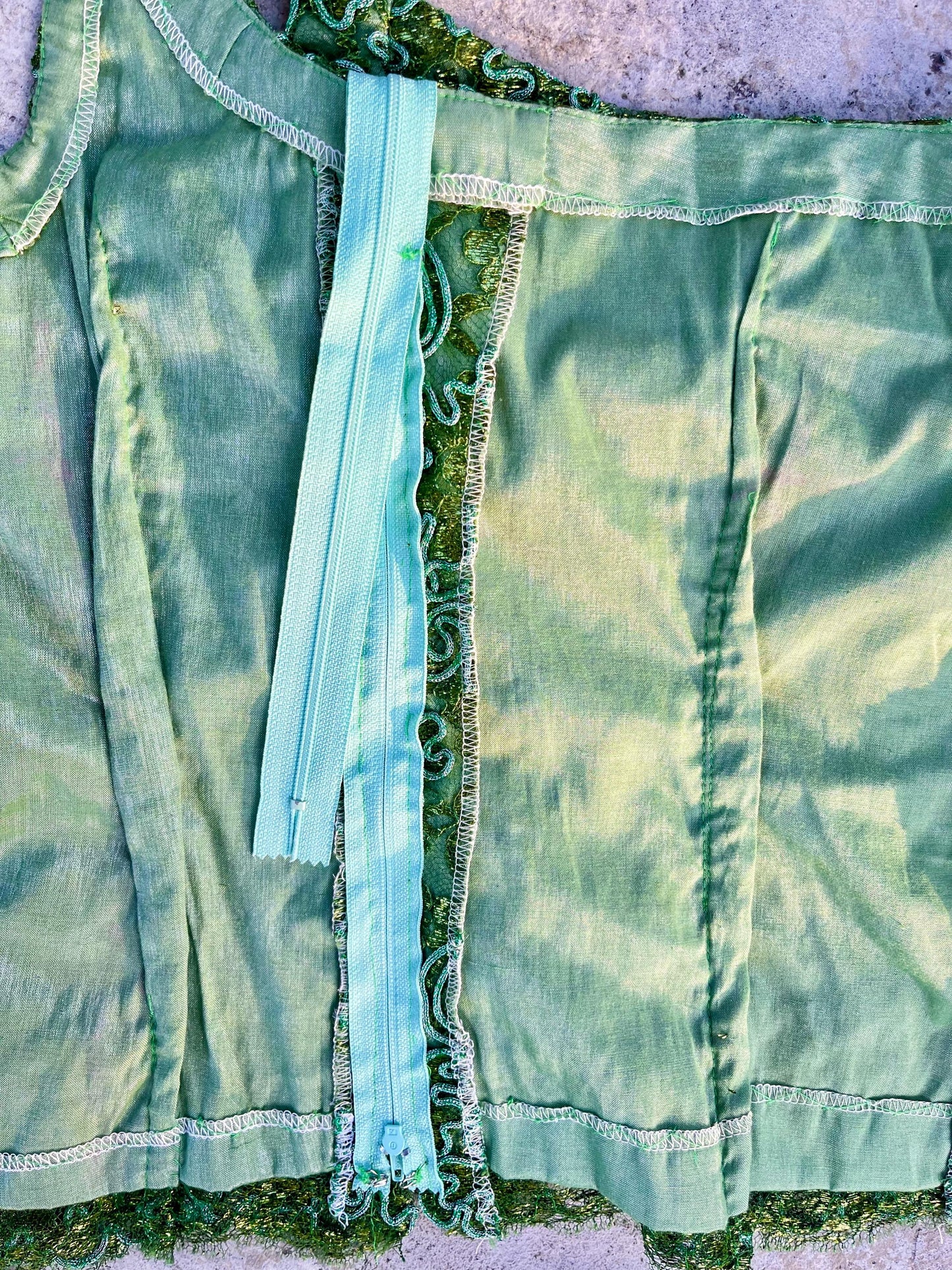 3-D Green Enchanting One-shoulder Top