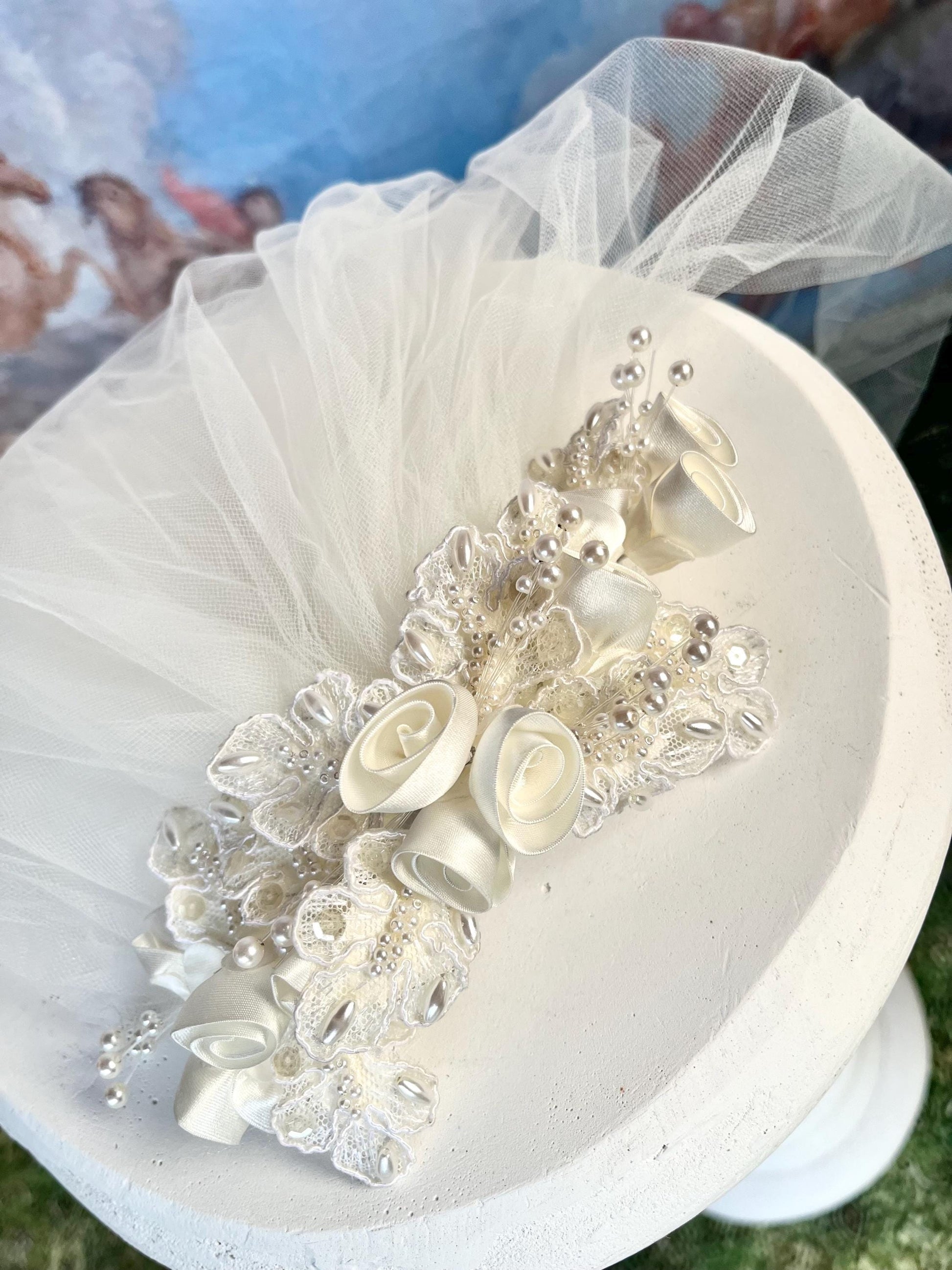 Ivory Floral Hair Comb With Veil