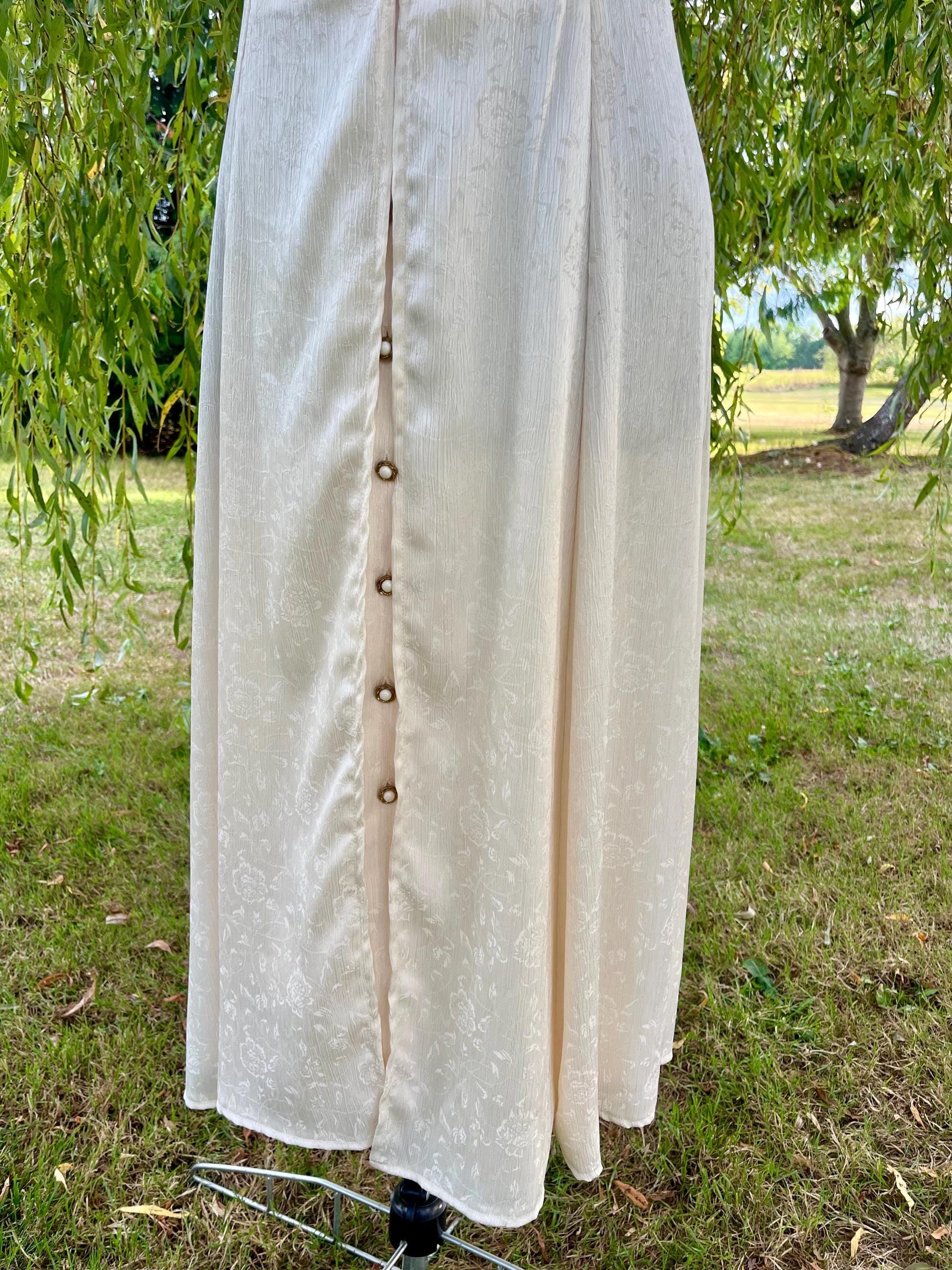 Vintage Cream Button-Down Midi Dress with Tie Back