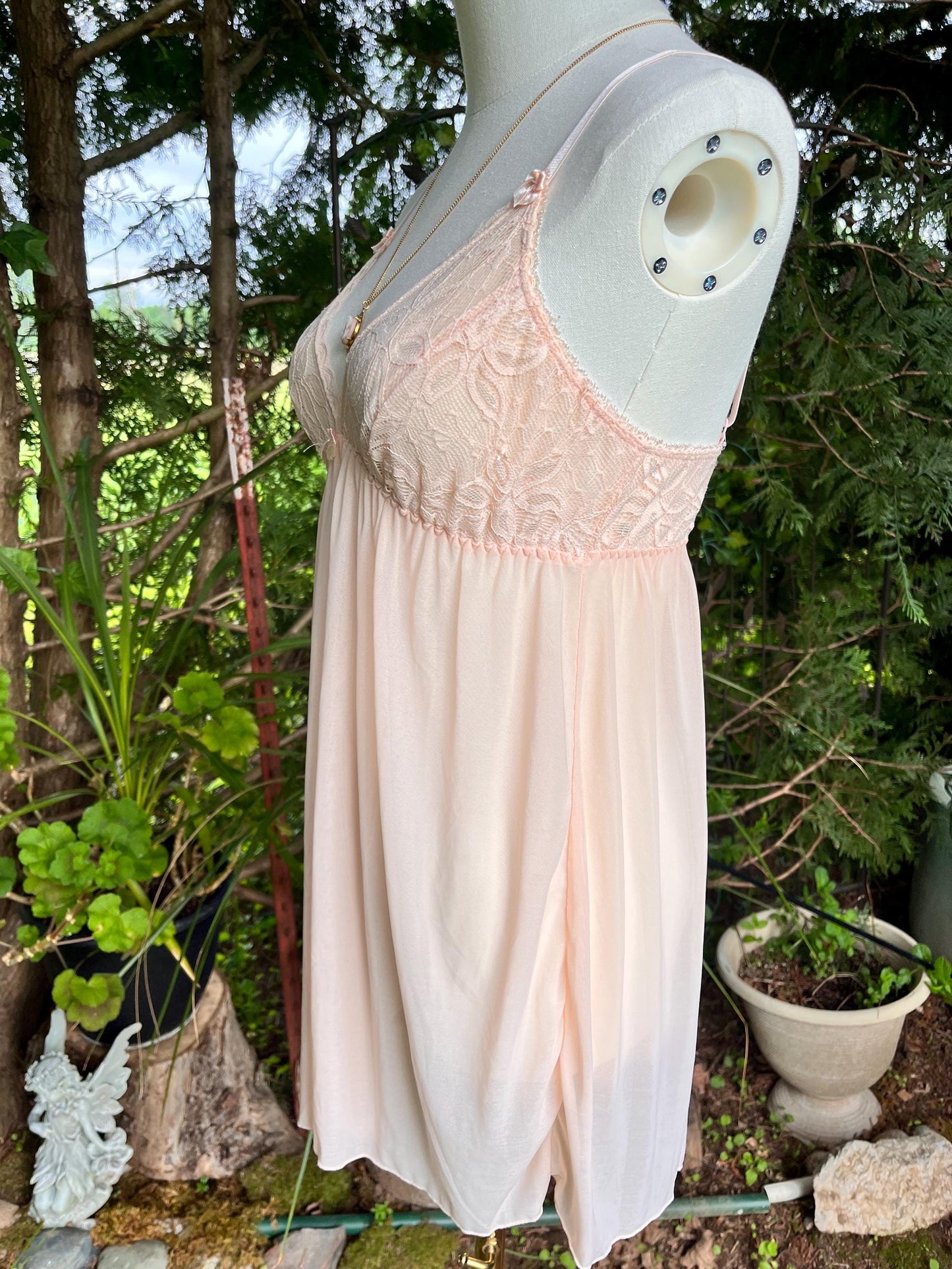 Vintage Blush Pink Lace Babydoll Nightgown by Jac Mori
