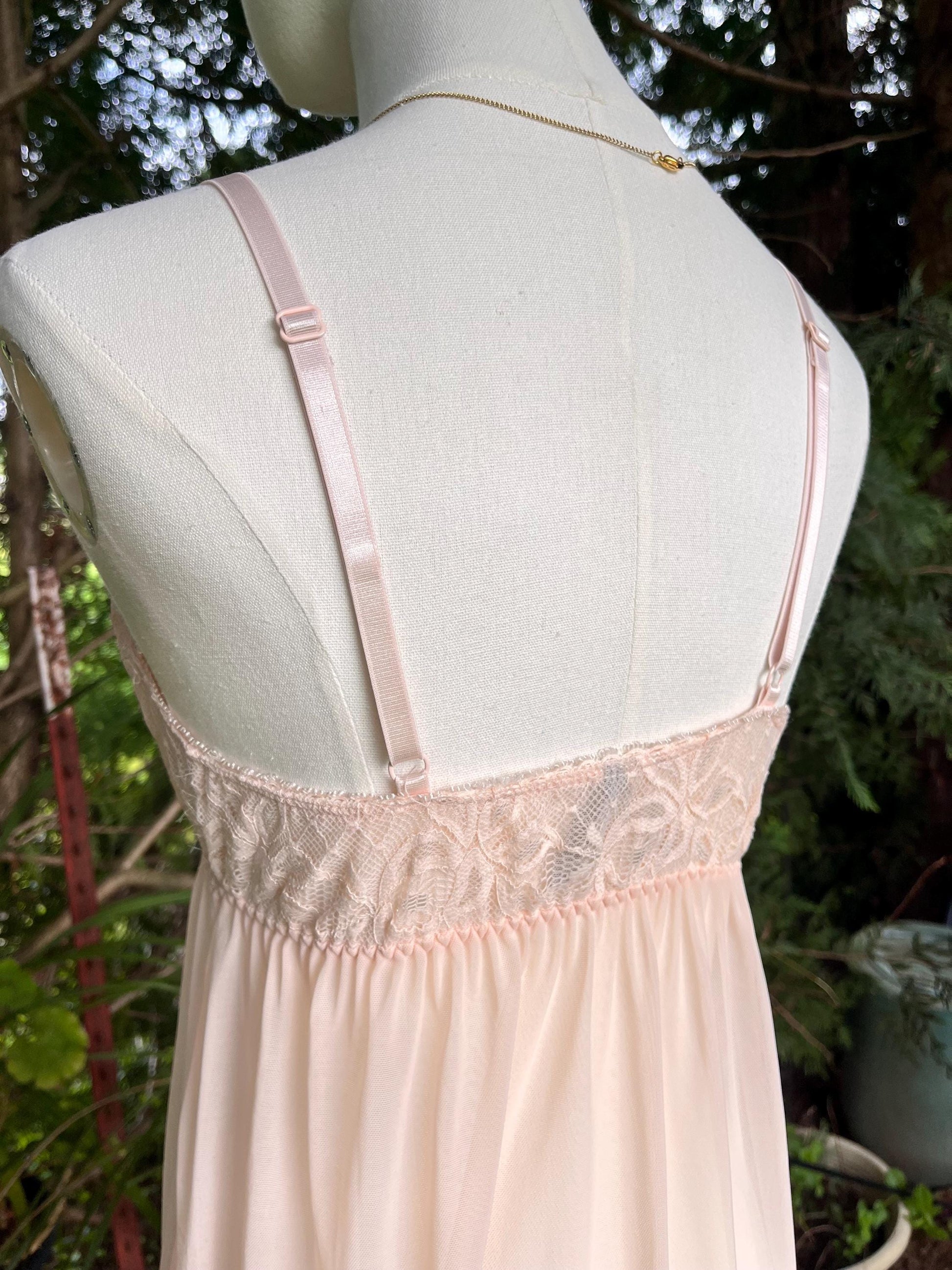 Vintage Blush Pink Lace Babydoll Nightgown by Jac Mori