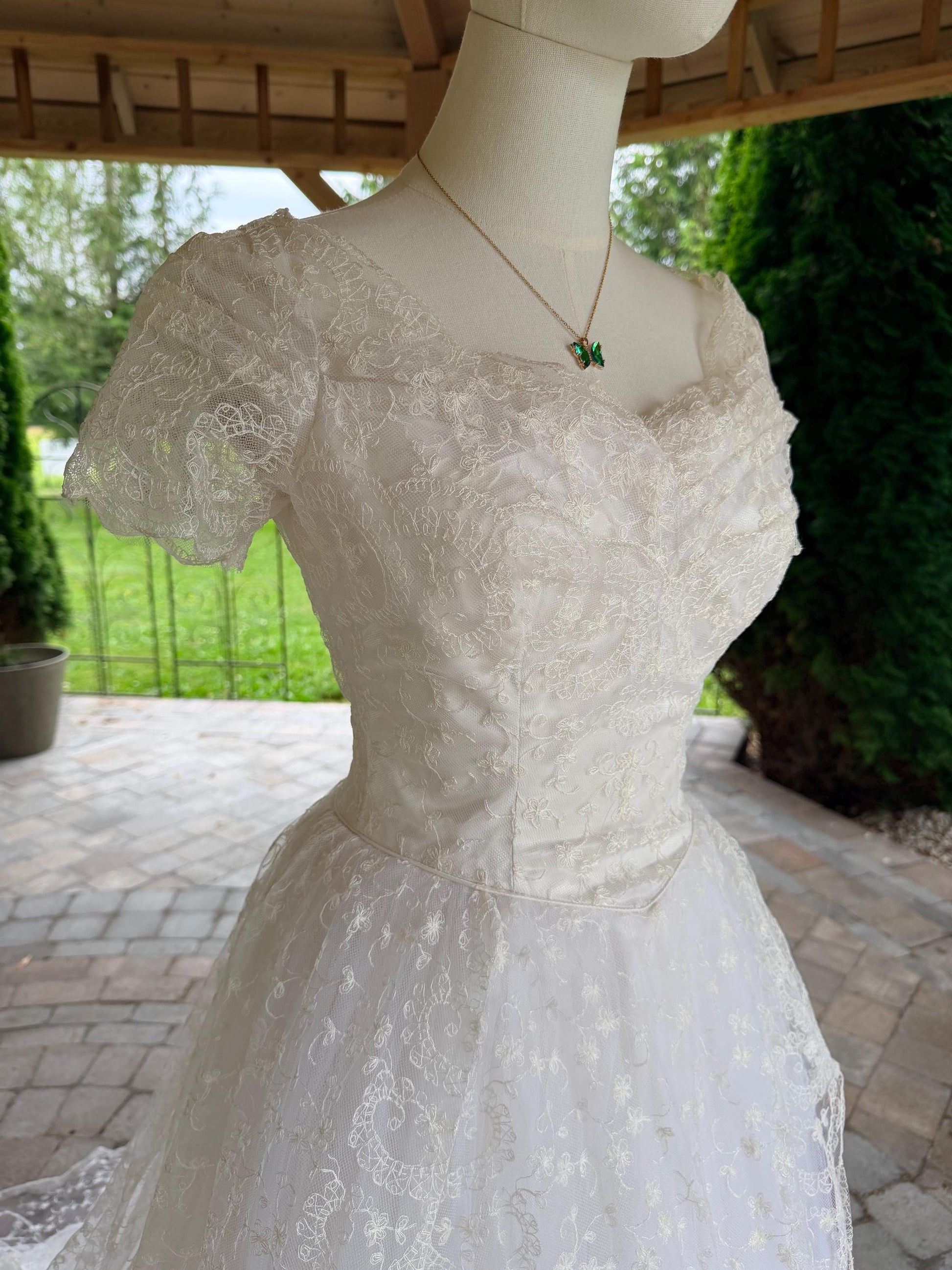 Vintage 1990s Lace Wedding Dress | Romantic Princess Bridal Gown | Basque Waist | Illusion Lace Sleeves | Chapel Train