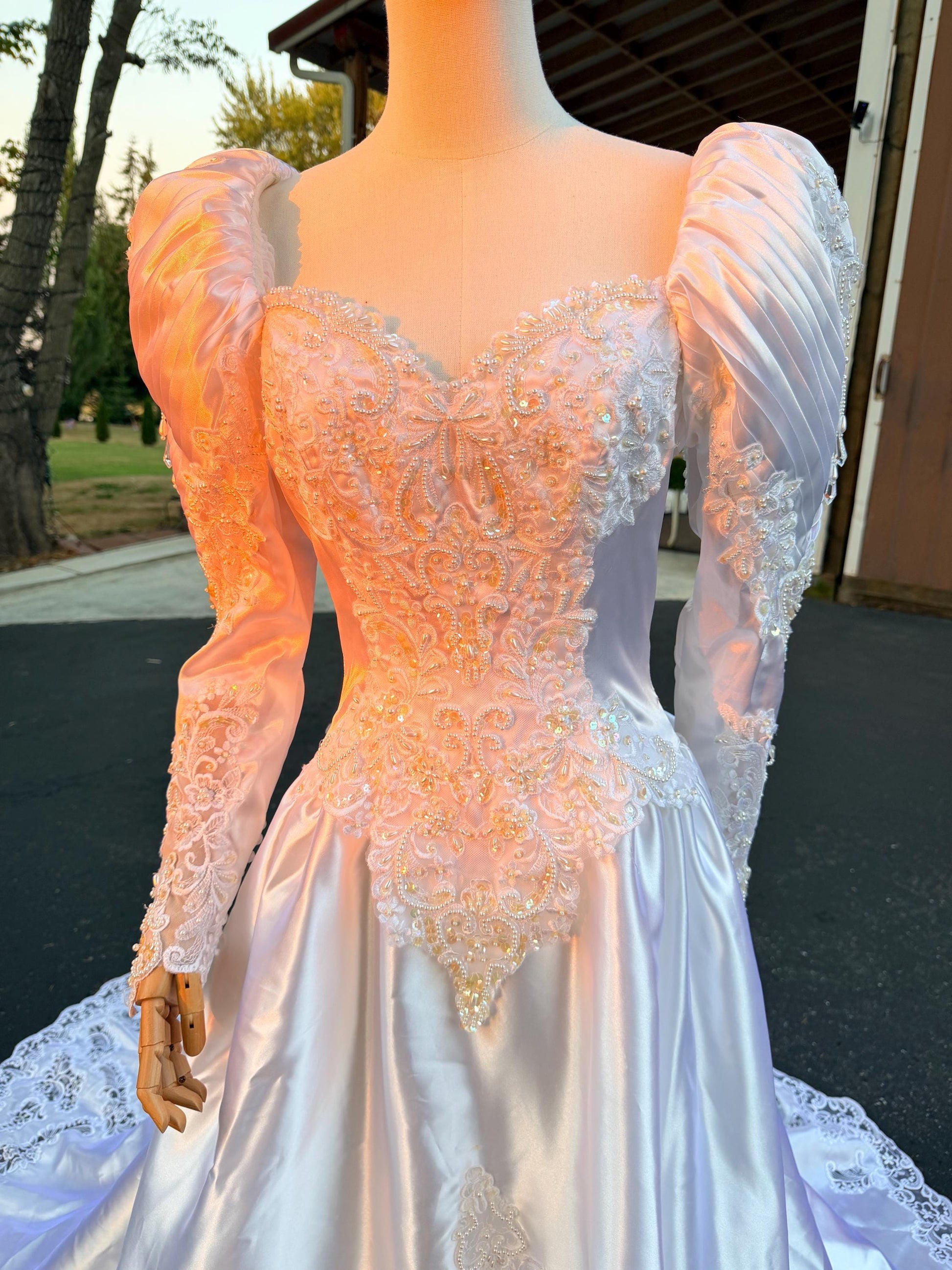 Puff Sleeve Bridal Gown with Beaded Lace Satin Princess Wedding Dress