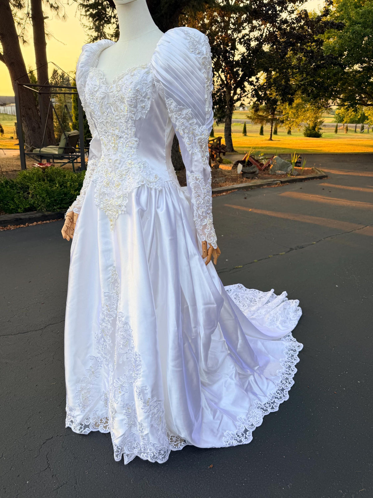Puff Sleeve Bridal Gown with Beaded Lace Satin Princess Wedding Dress
