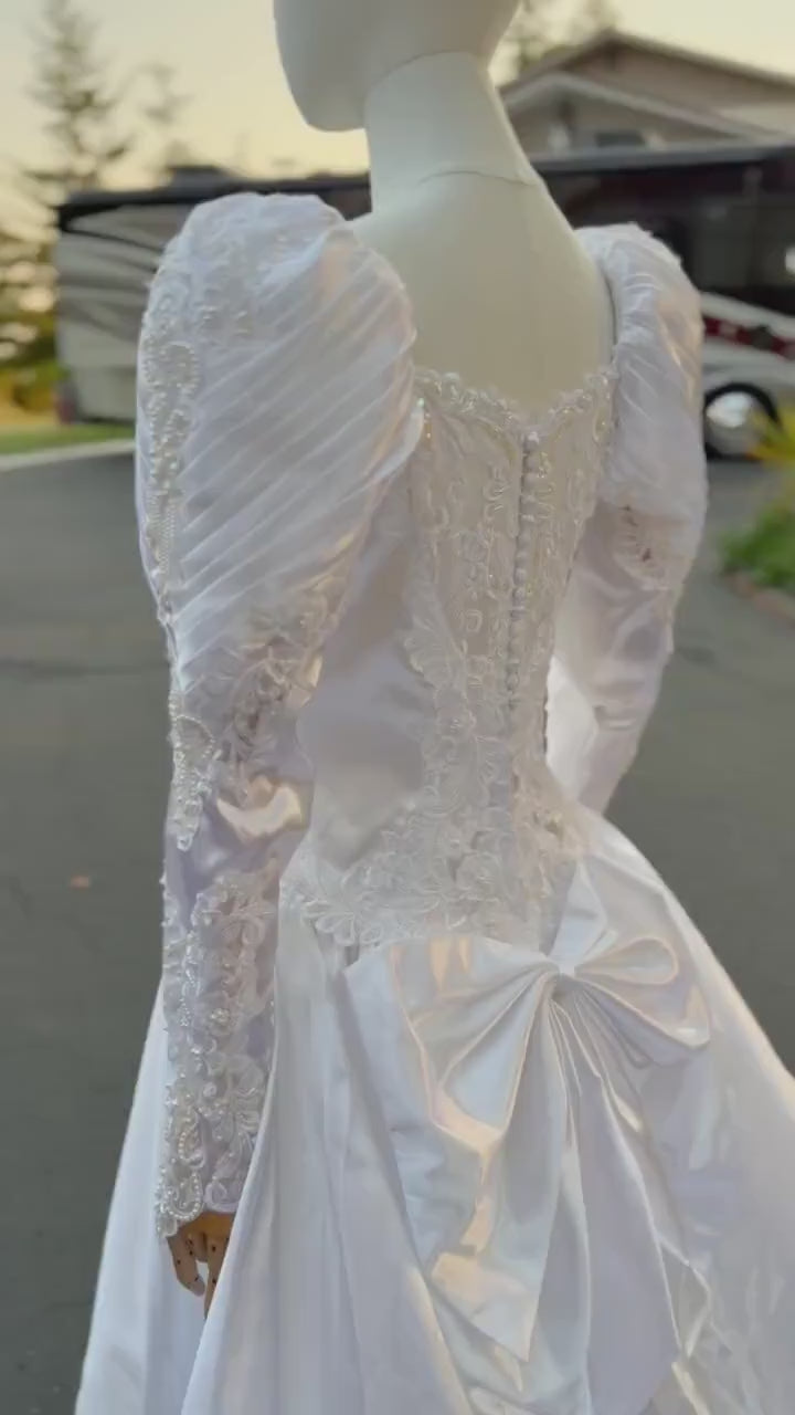 Puff Sleeve Bridal Gown with Beaded Lace Satin Princess Wedding Dress