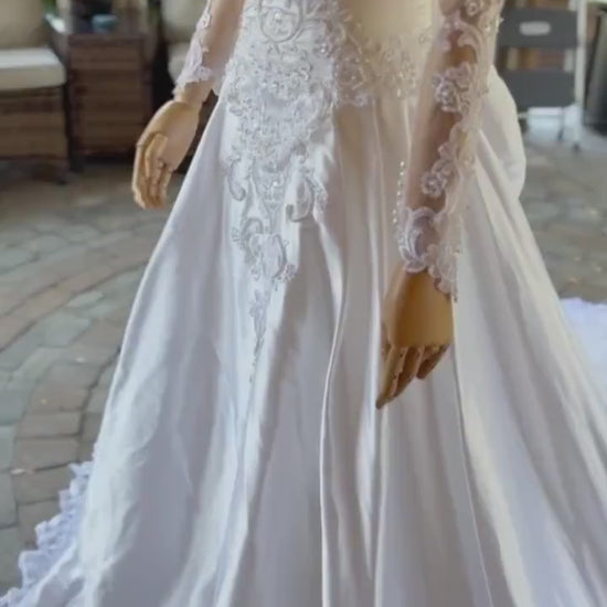 The perfect Ever-after Fairytale Wedding Gown- Maximalist